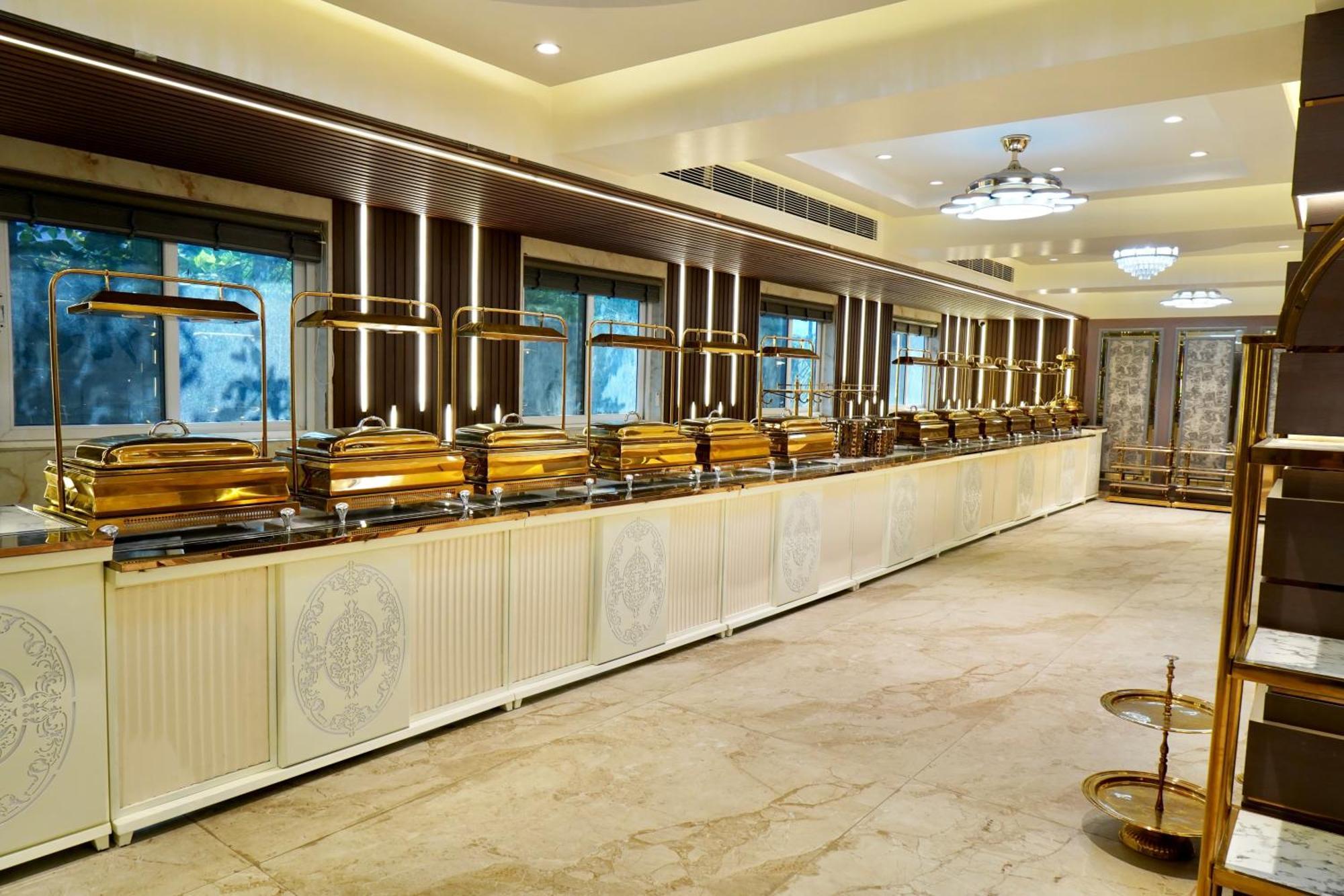Balaji Palace Kashi Hotel
