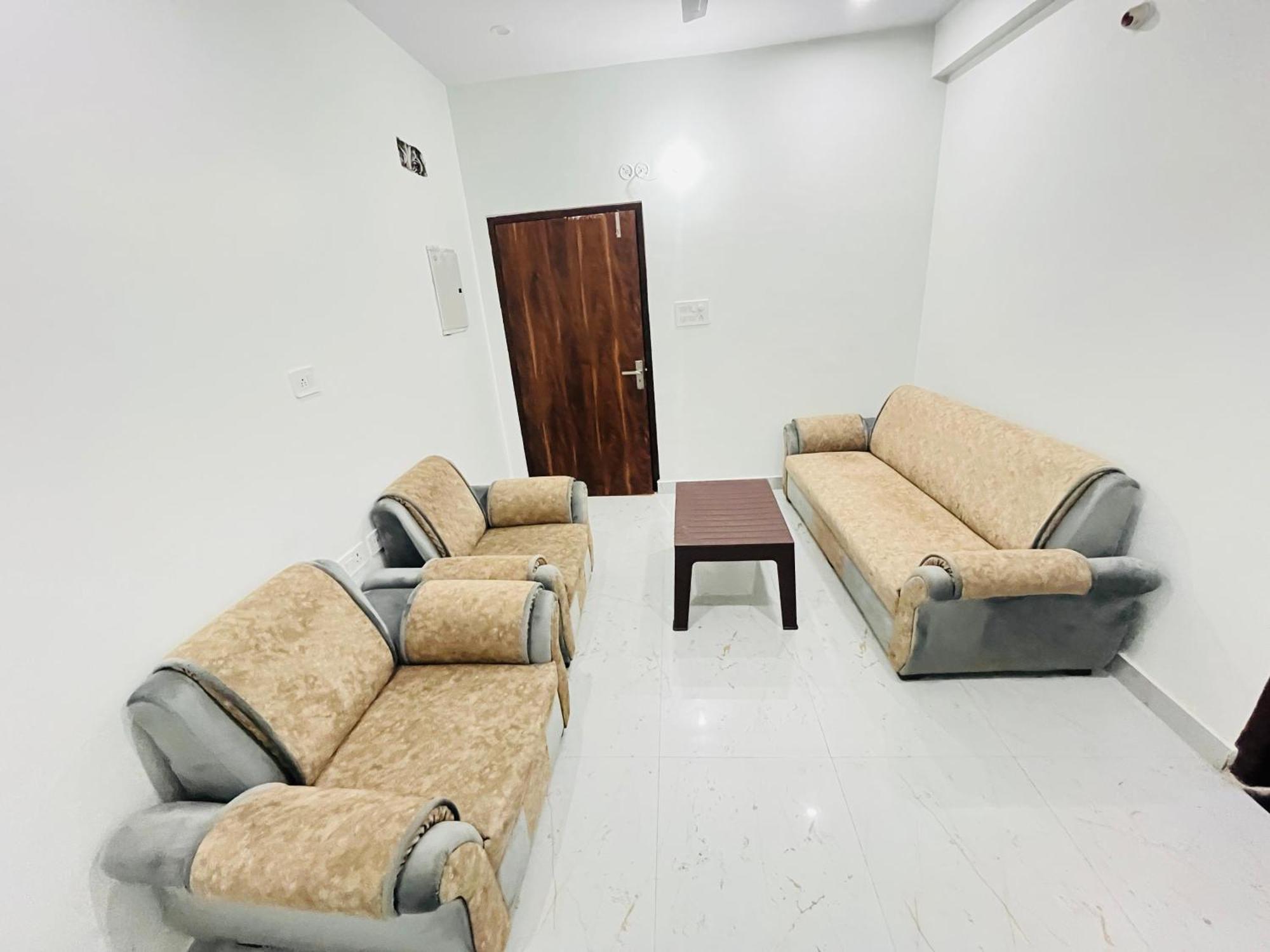 Hotel Ganesh Kripa Homstay 3*