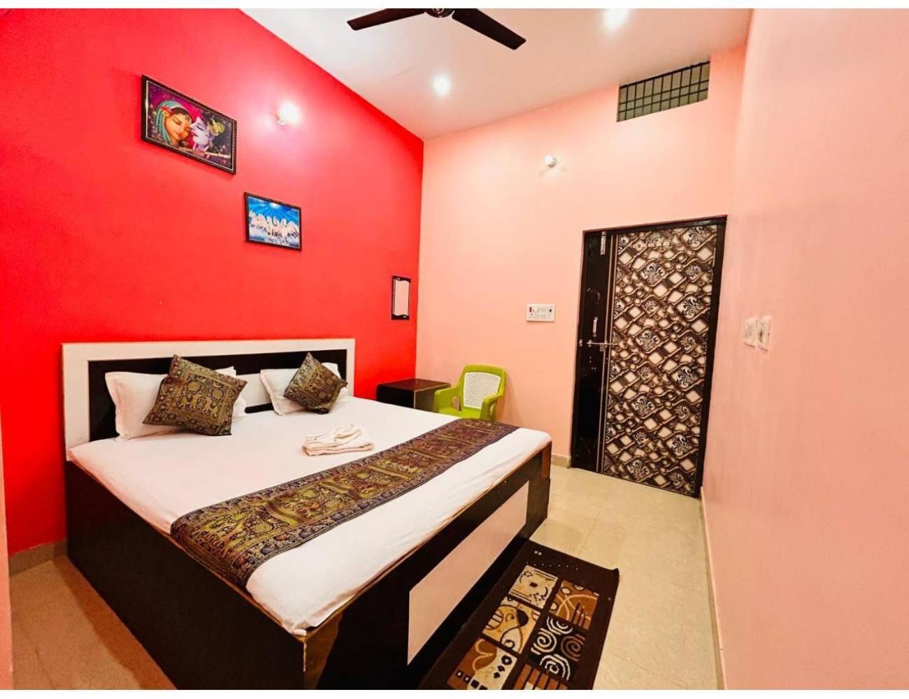 Suvidh Near Bhu ,varanasi Homestay Varanasi