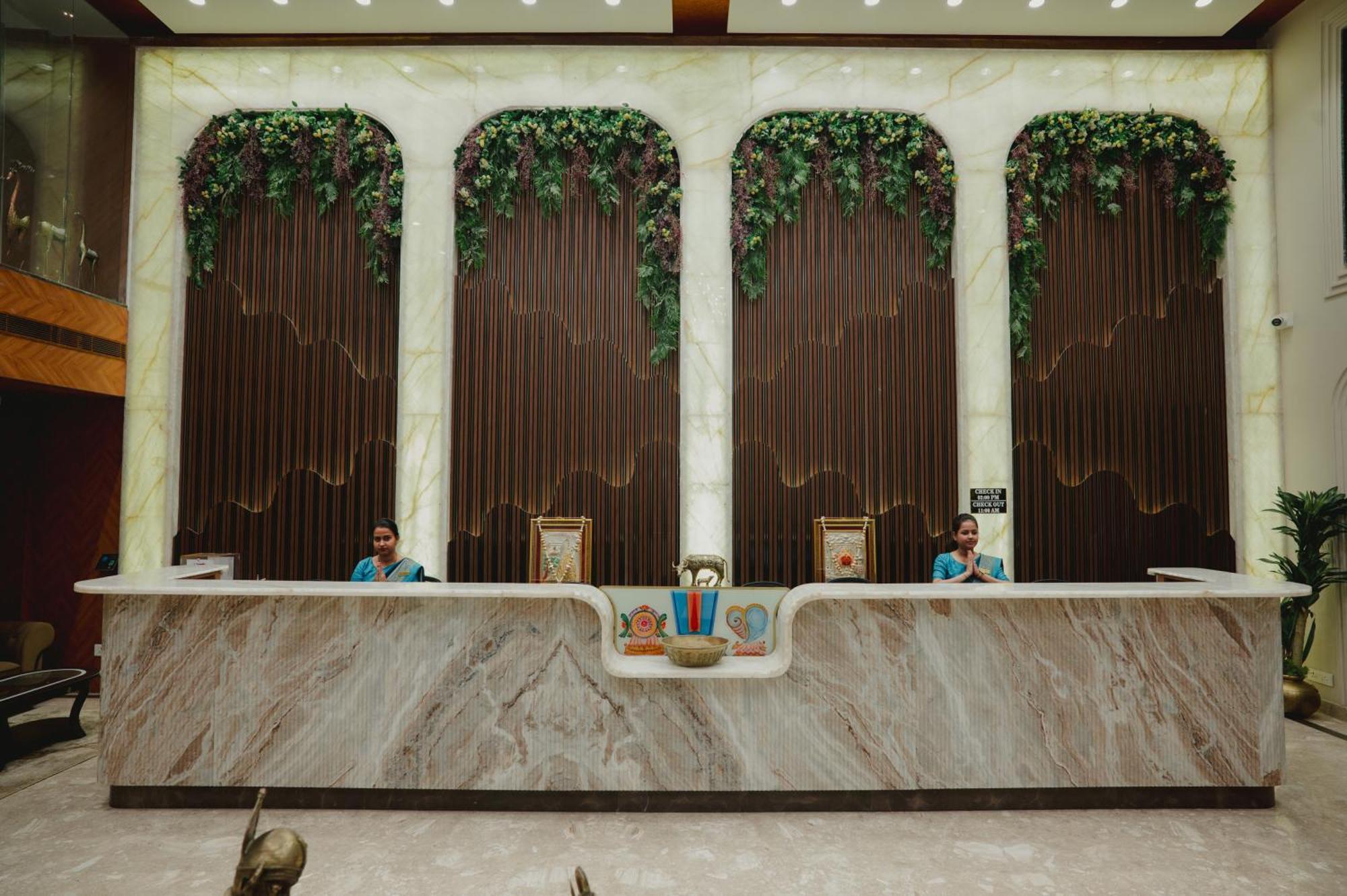 Balaji Palace Kashi 3*