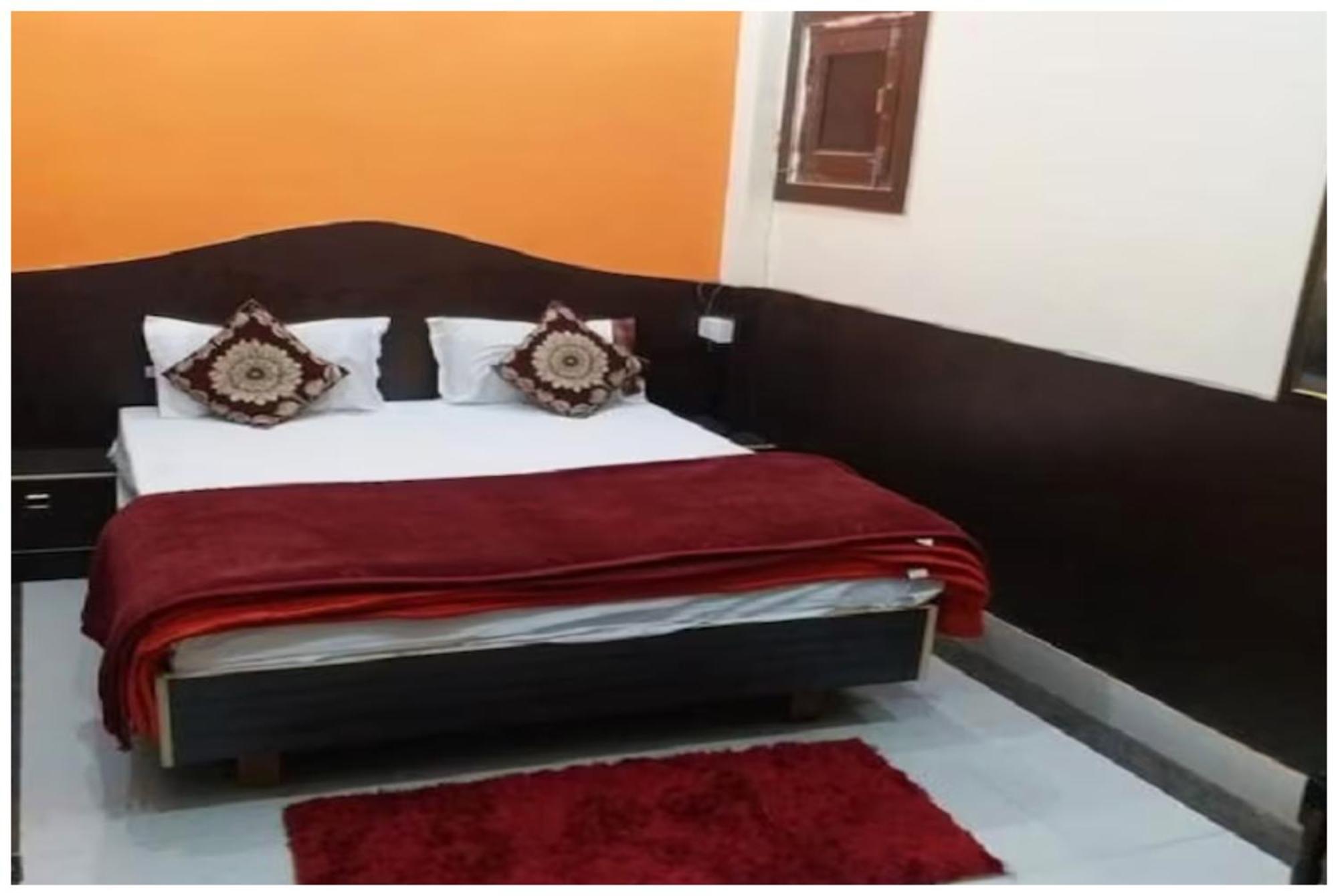 Premium Ashiyana Palace - Shree Kashi Vishwanath Temple - Fully Air Conditioned - 4*