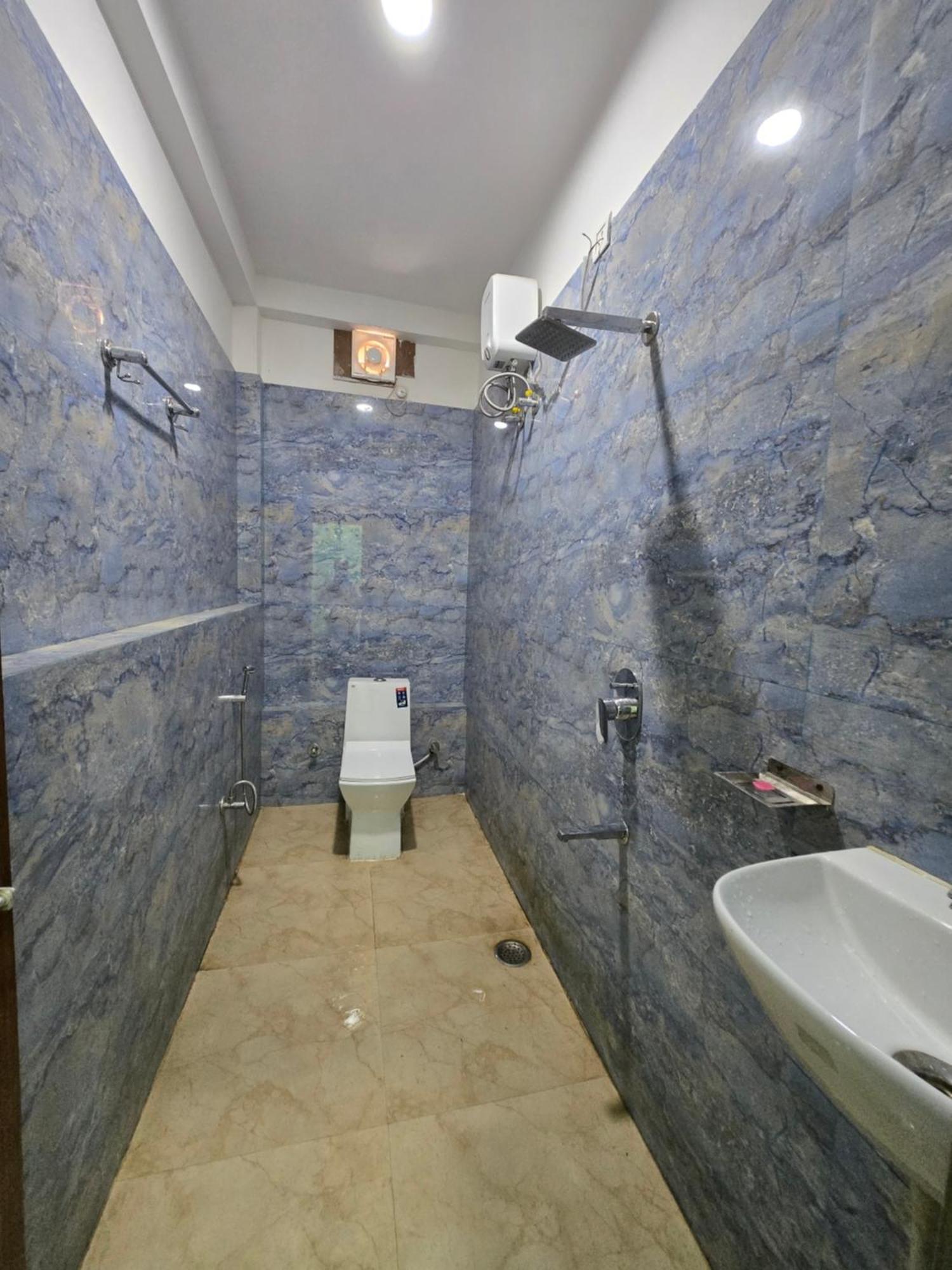 Guest house Shivay