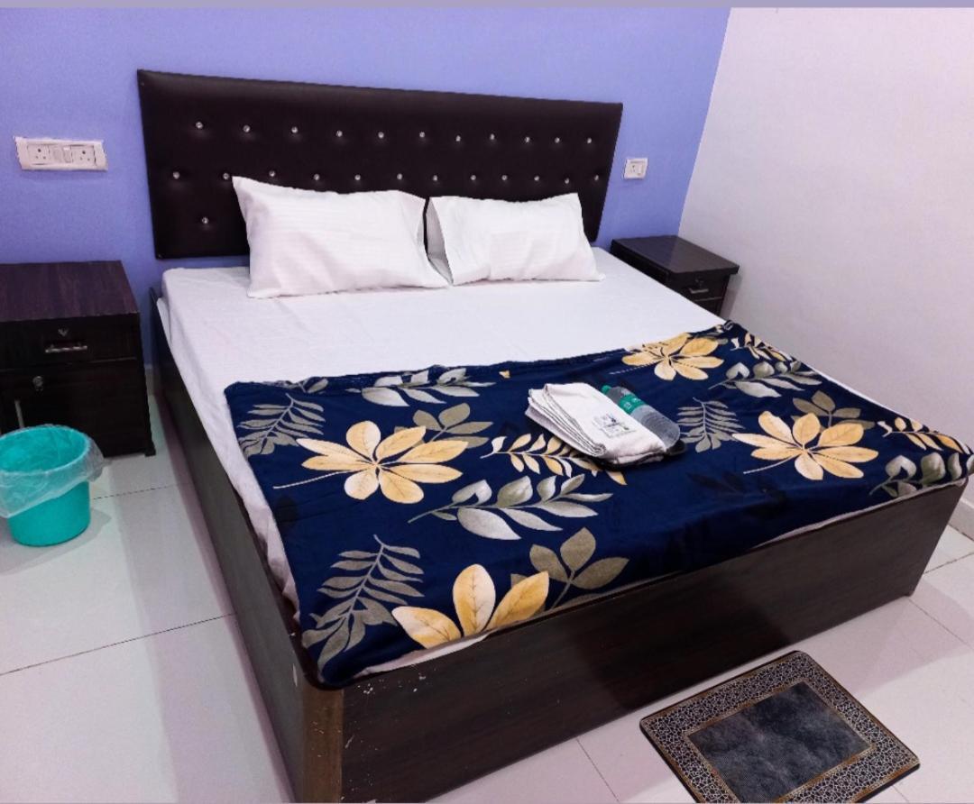 Guest house Raghukul Royal Varanasi
