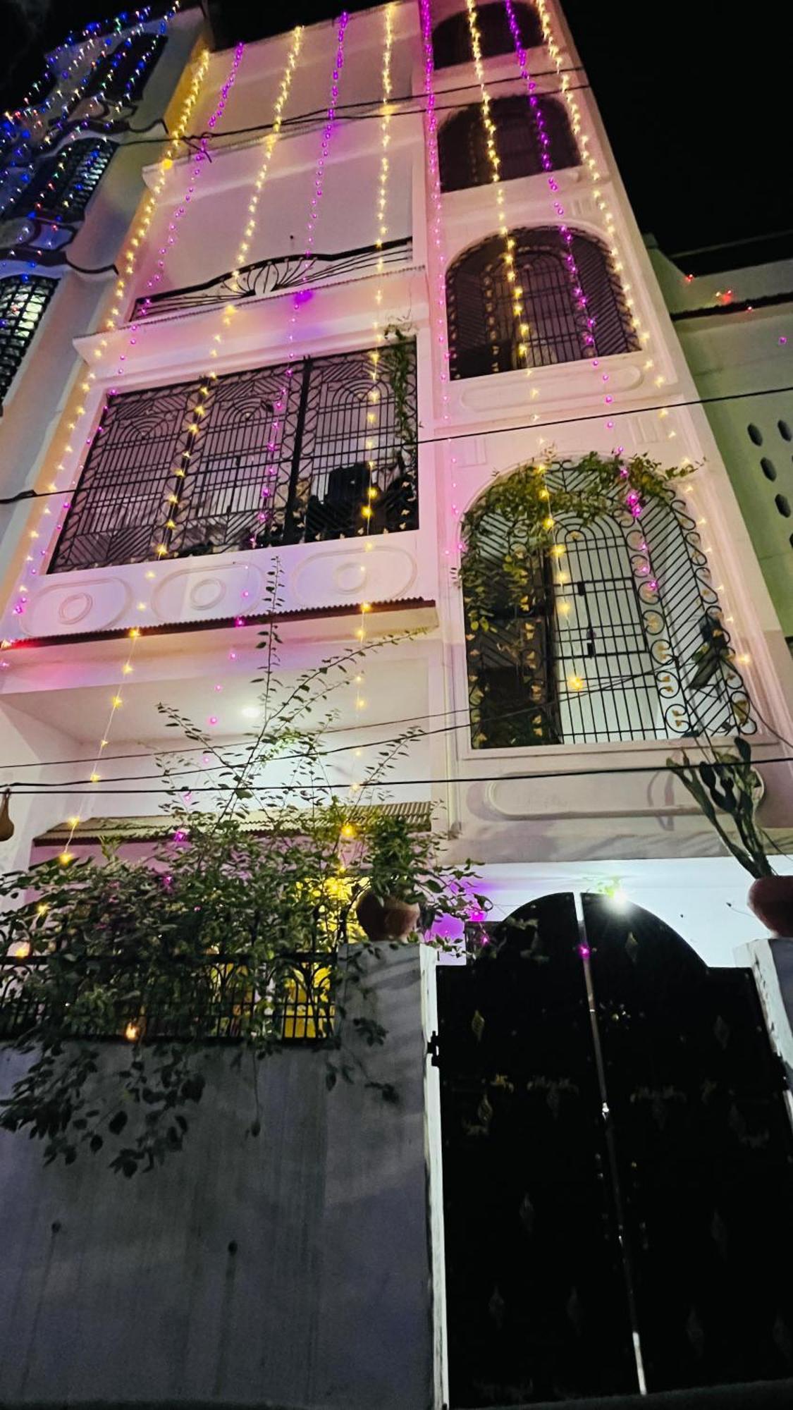 Hostel El Profesor Varanasi