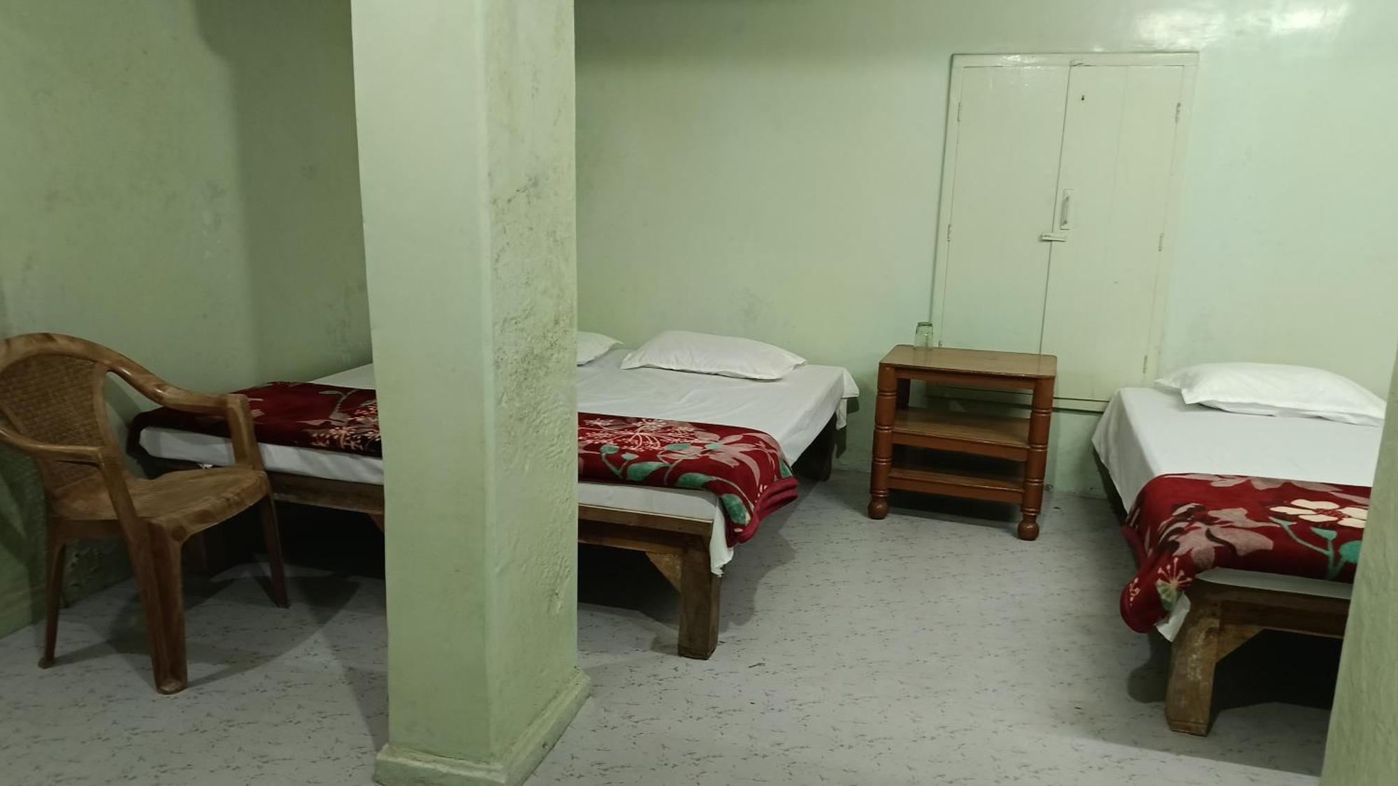 Kapoor Bhawan Varanasi