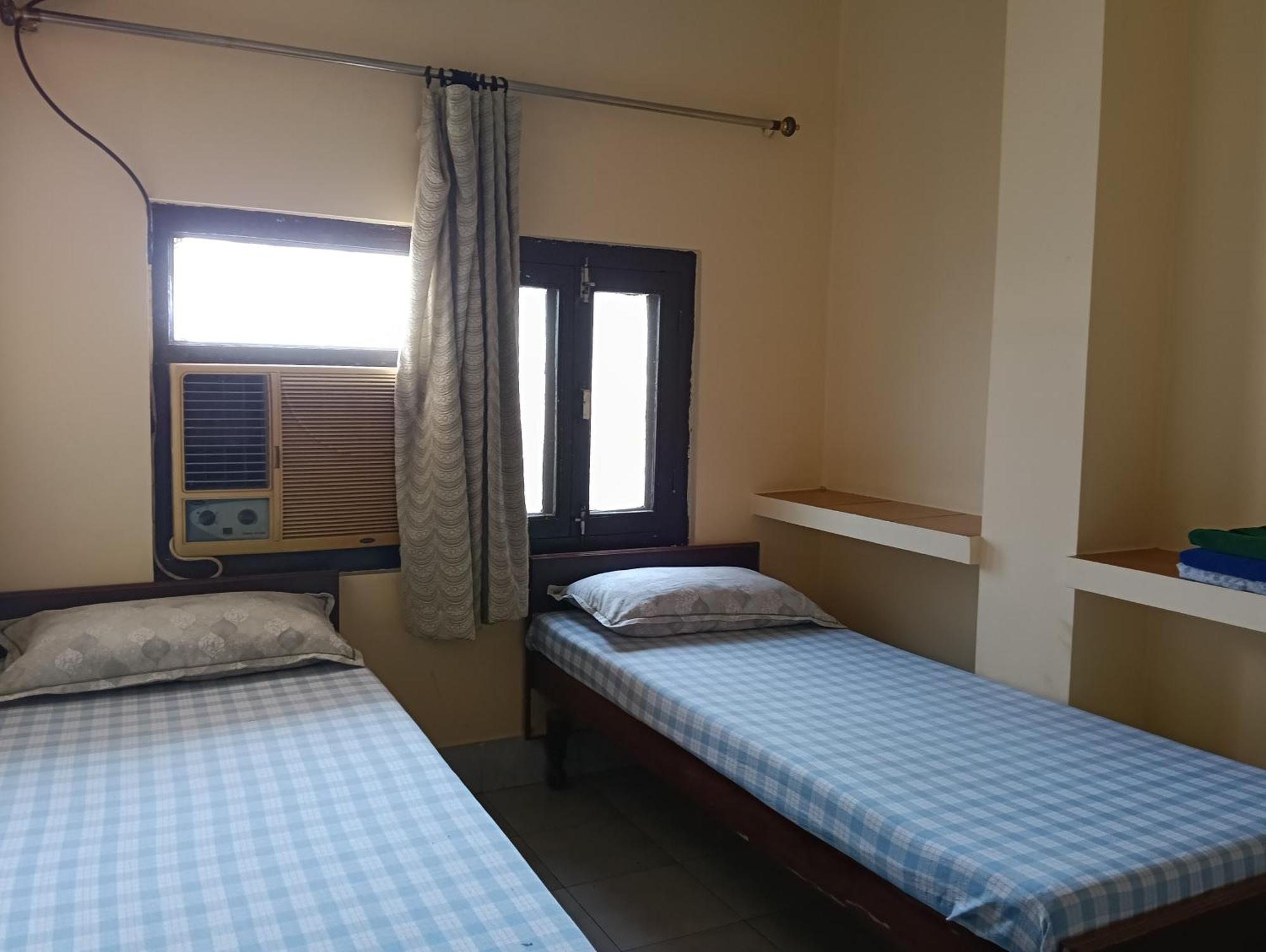 Scindhia Guest house Varanasi