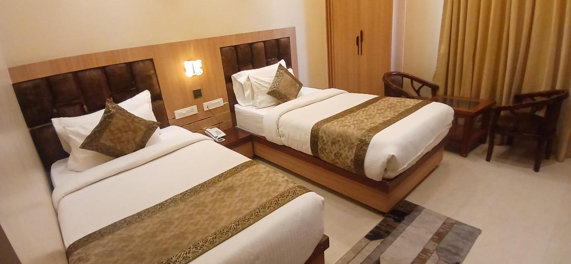 Hotel Mantavya - Near Bhu Campus Varanasi