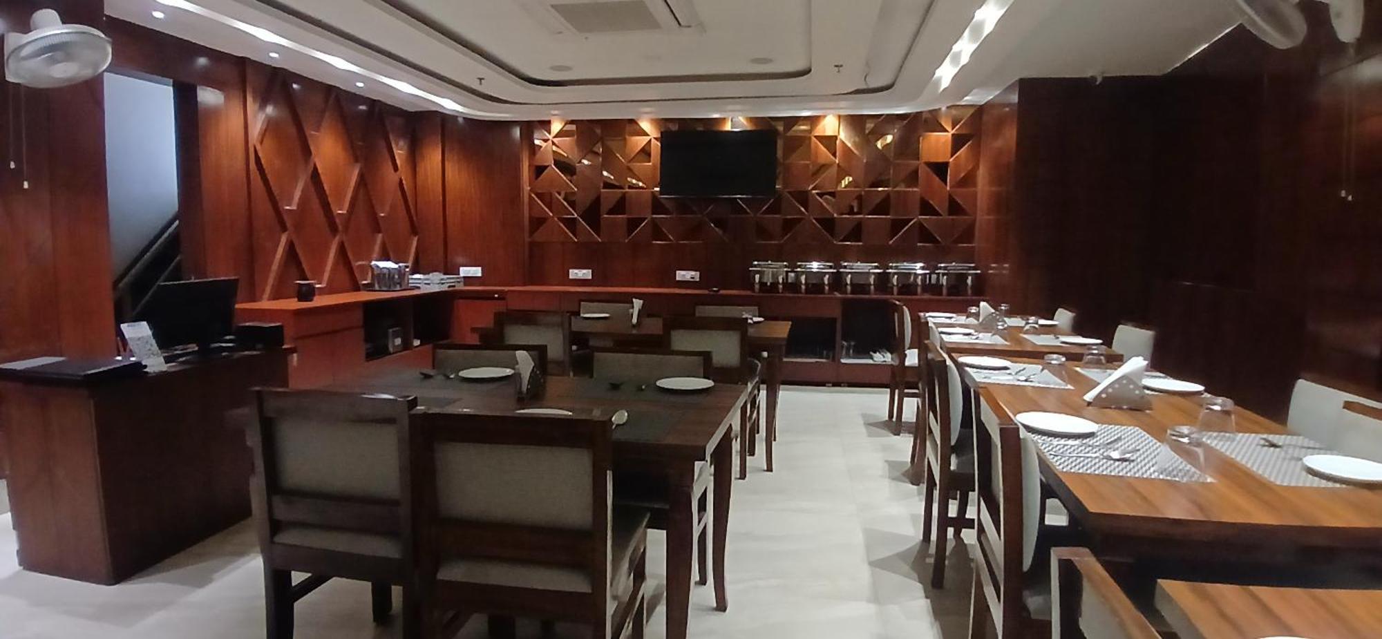 Hotel Mantavya - Near Bhu Campus Varanasi