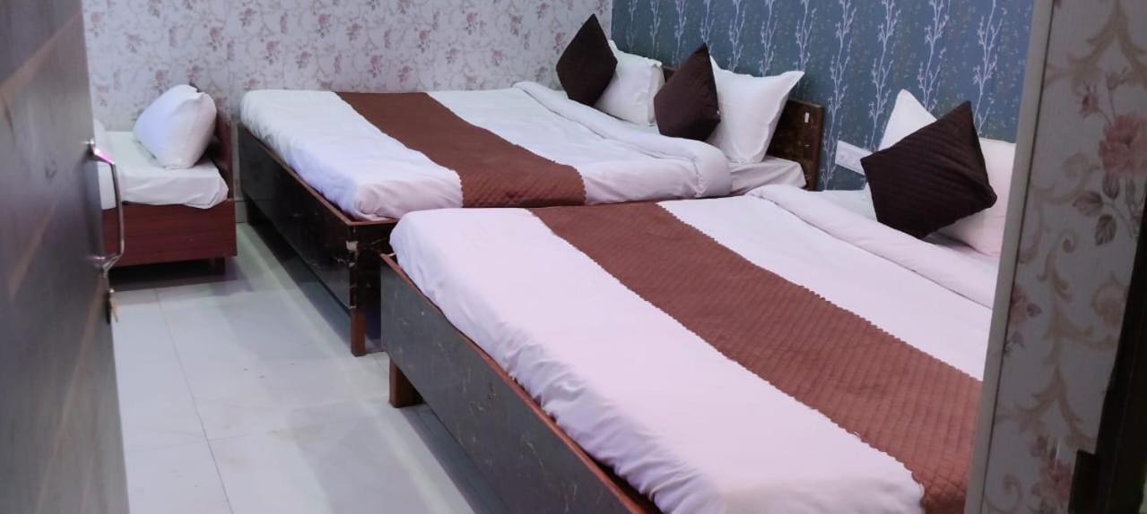 Mahaveer International 3* Varanasi