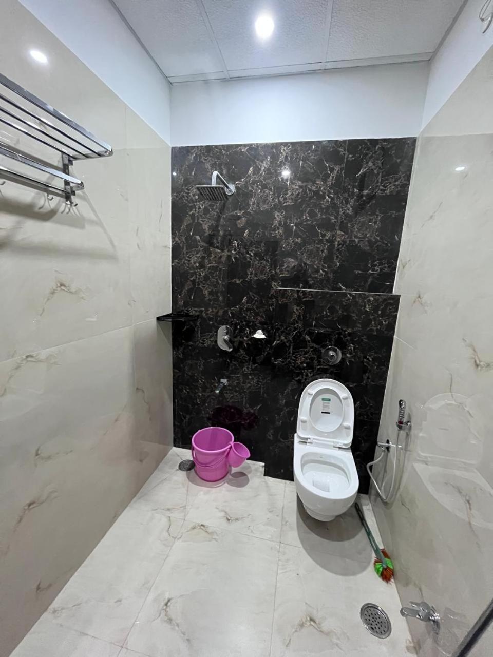 Hridayam Kashi Apartment