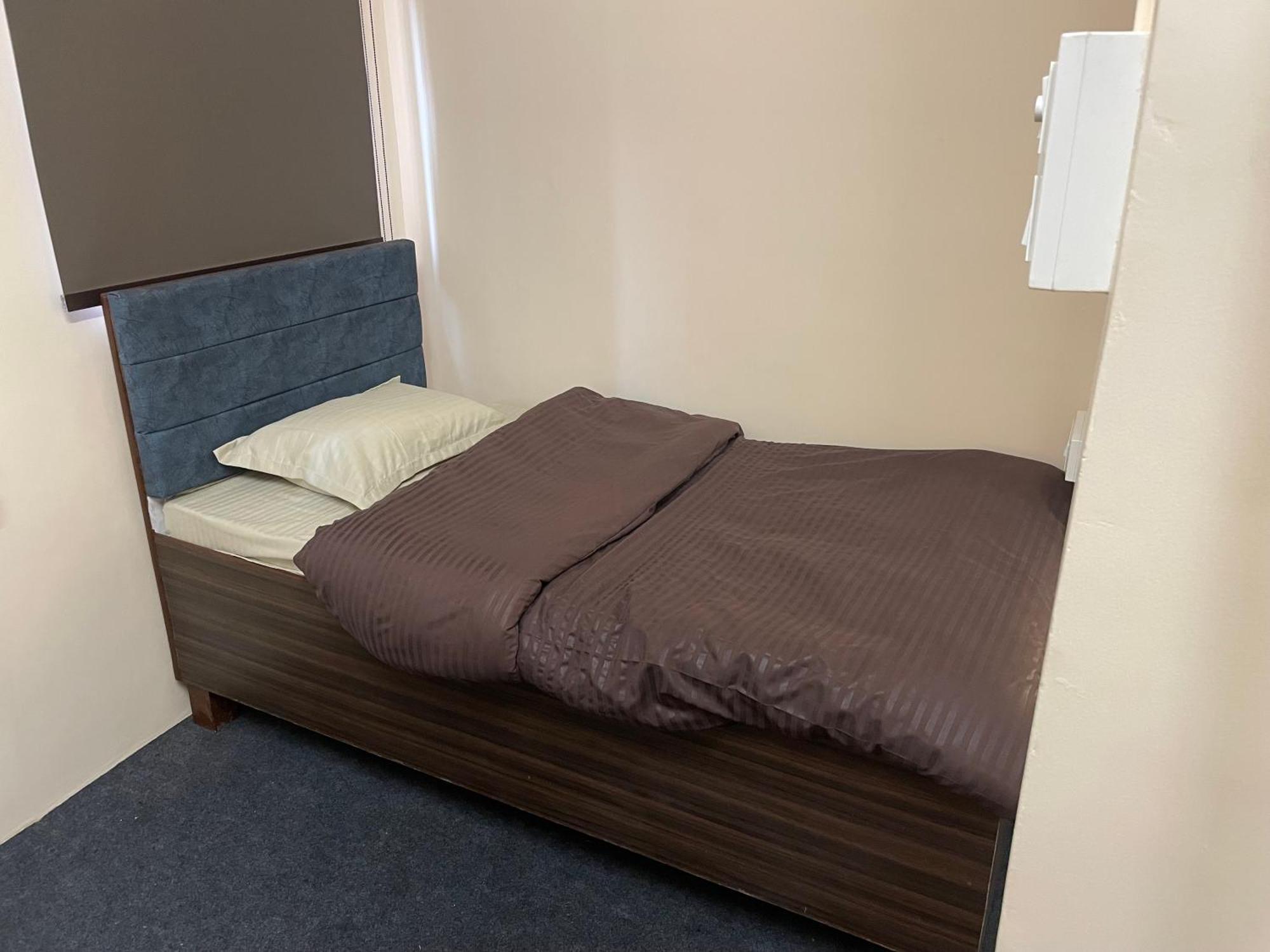 Bed & Breakfast Kashi Awahan! Modern Themed Near Vishvanath Temple *