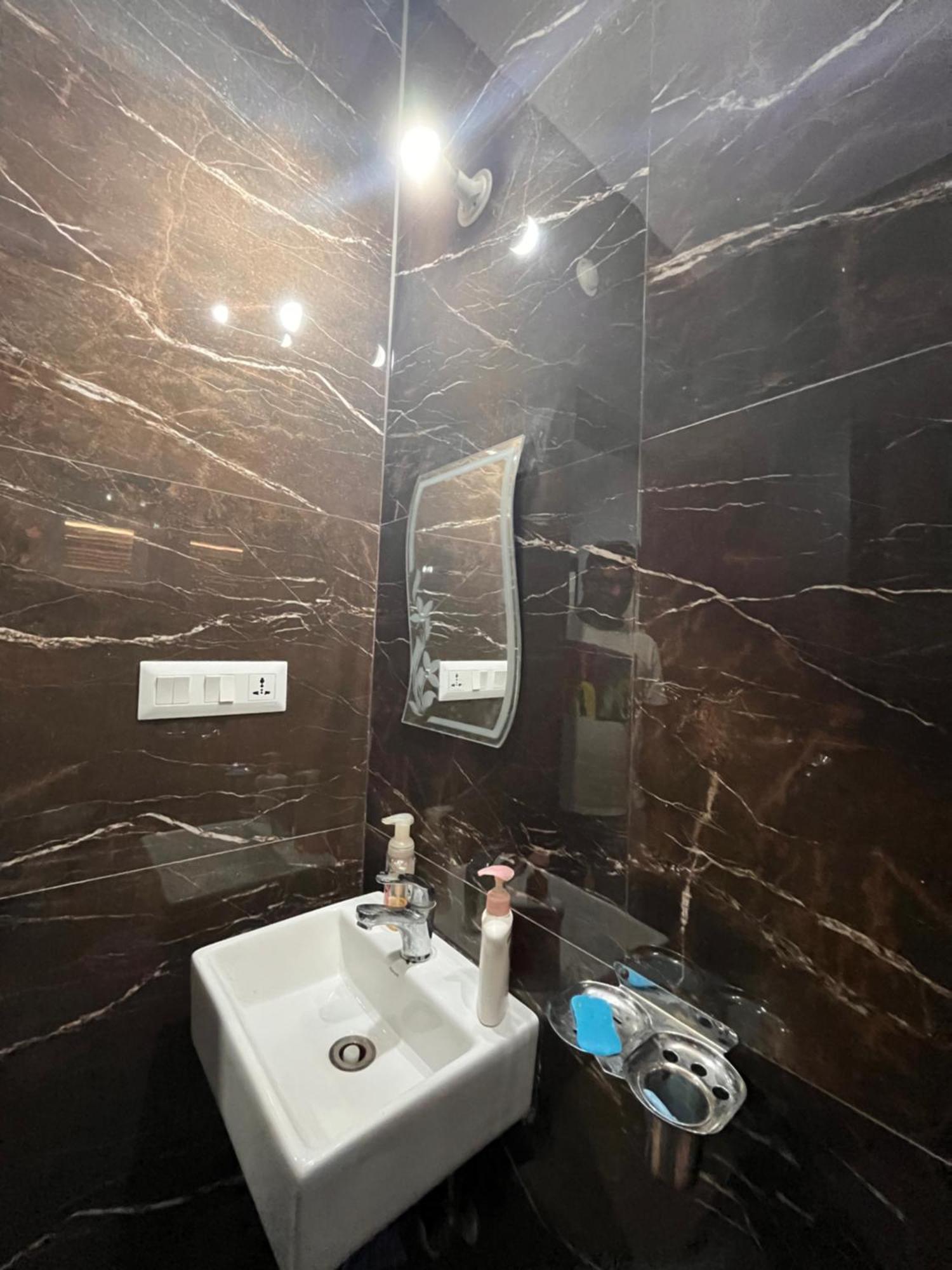 Daily Apartment *