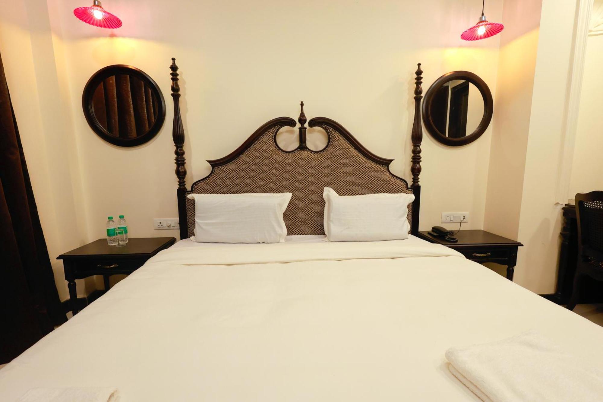 Hotel Shiv Ashray 4*