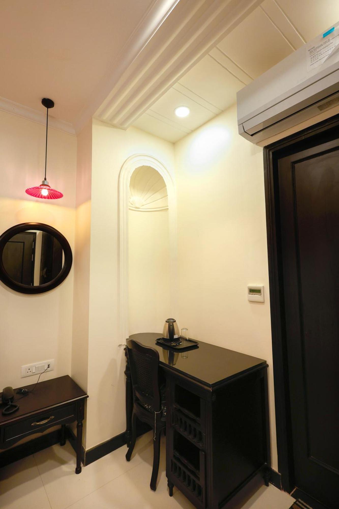 Hotel Shiv Ashray 4*