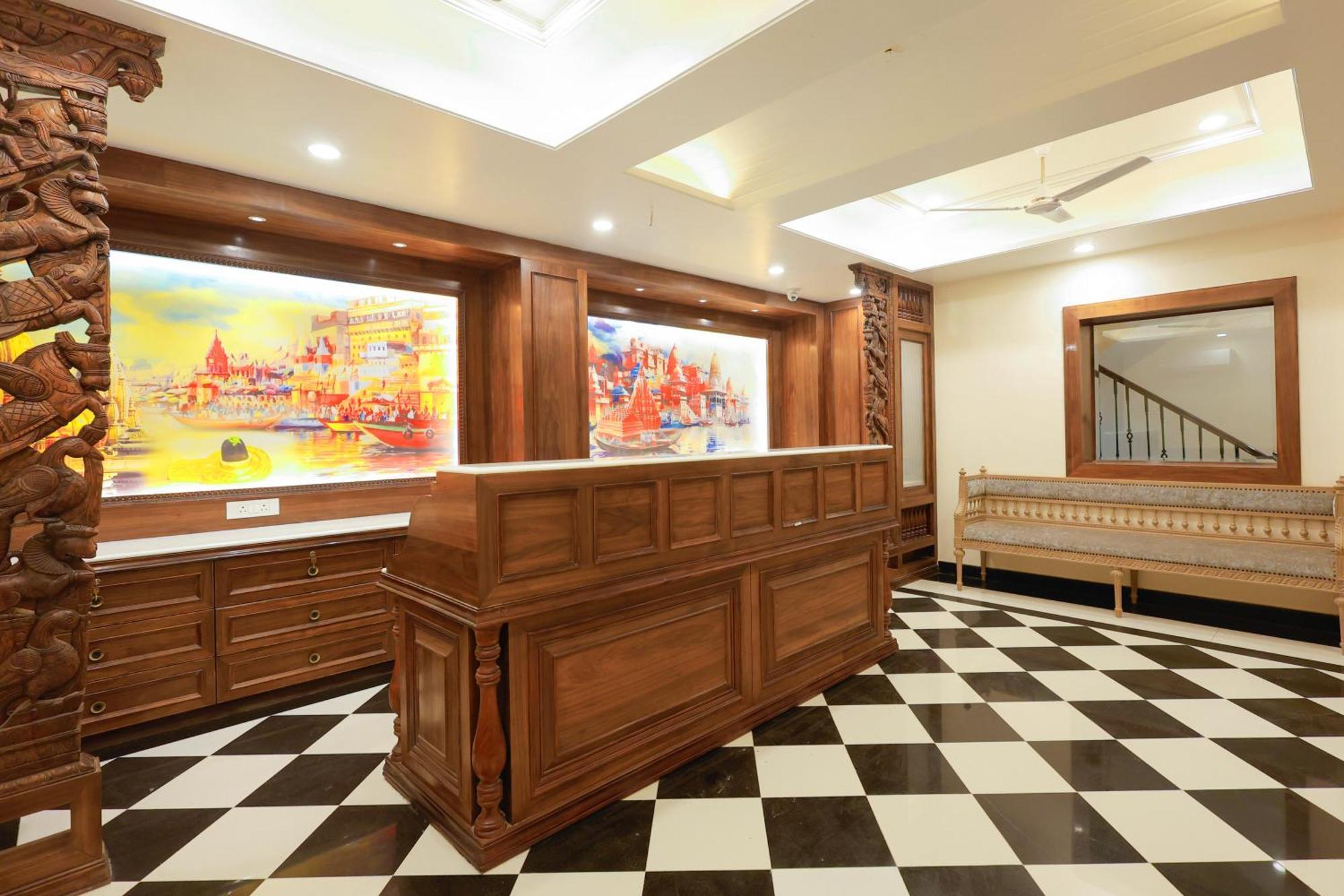 Shiv Ashray Hotel