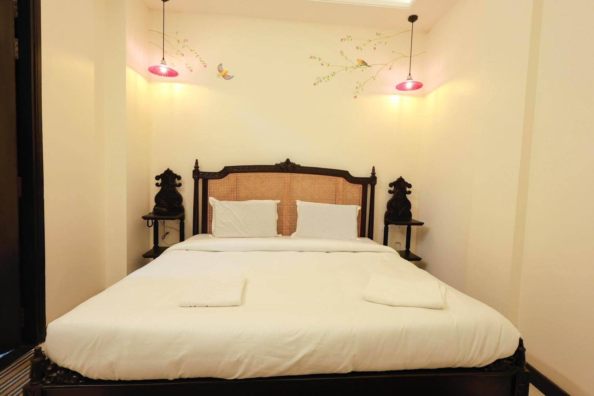 Hotel Shiv Ashray Varanasi