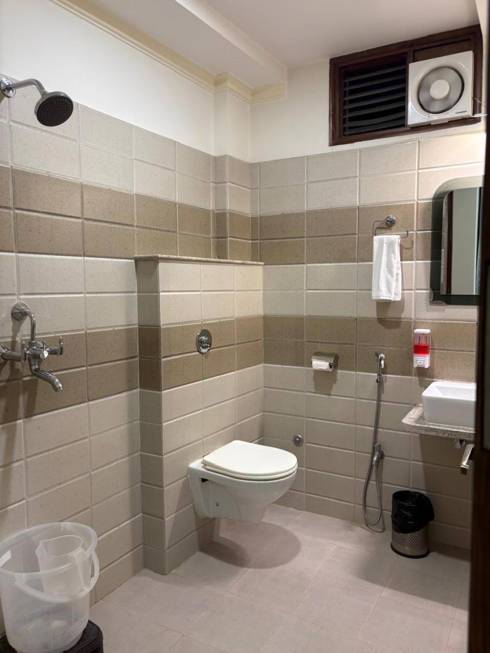 Hotel Hari Haran Prestige Varanasi
