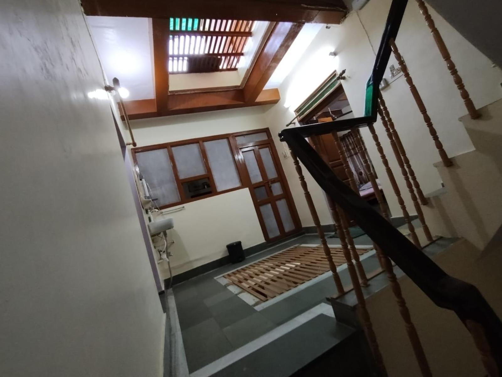 Heritage At Old Near Holy Ganges Guest house