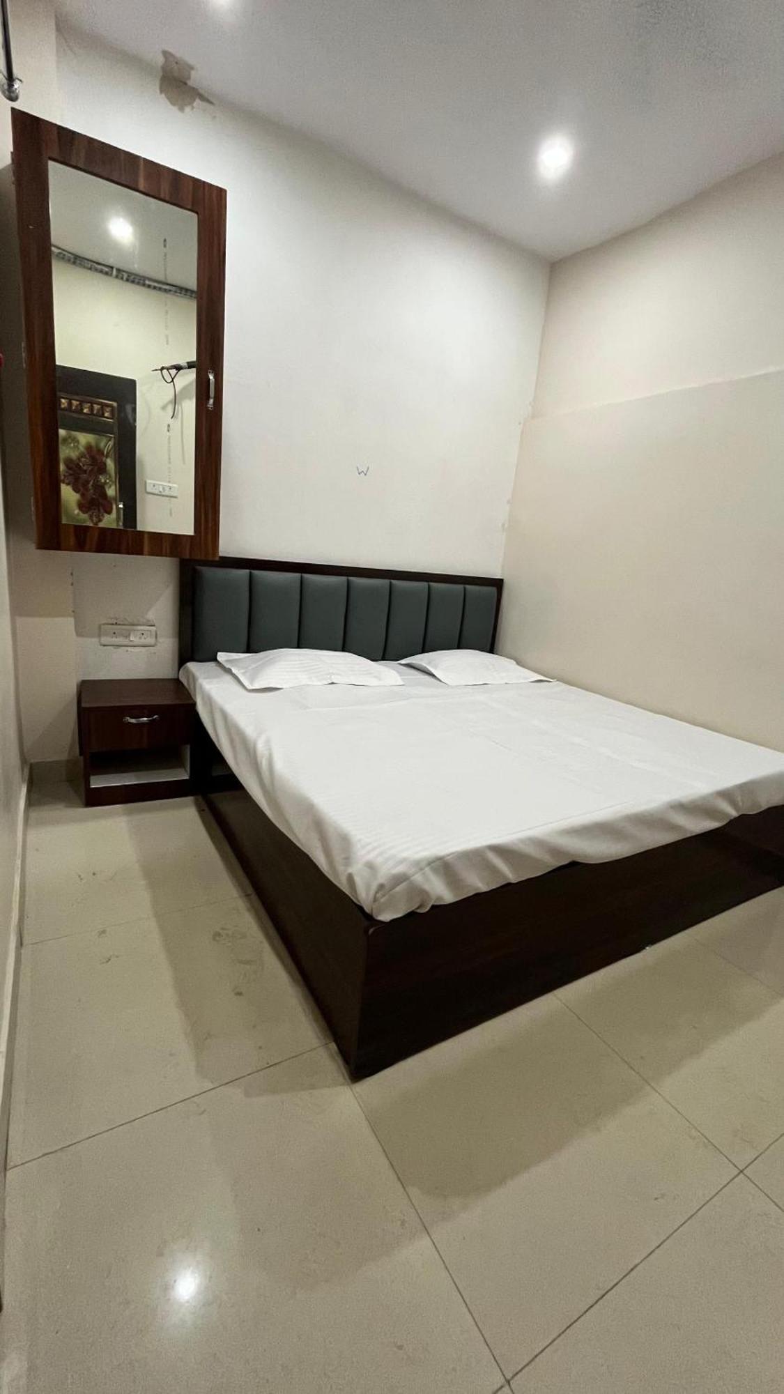 Guest house Balaji *