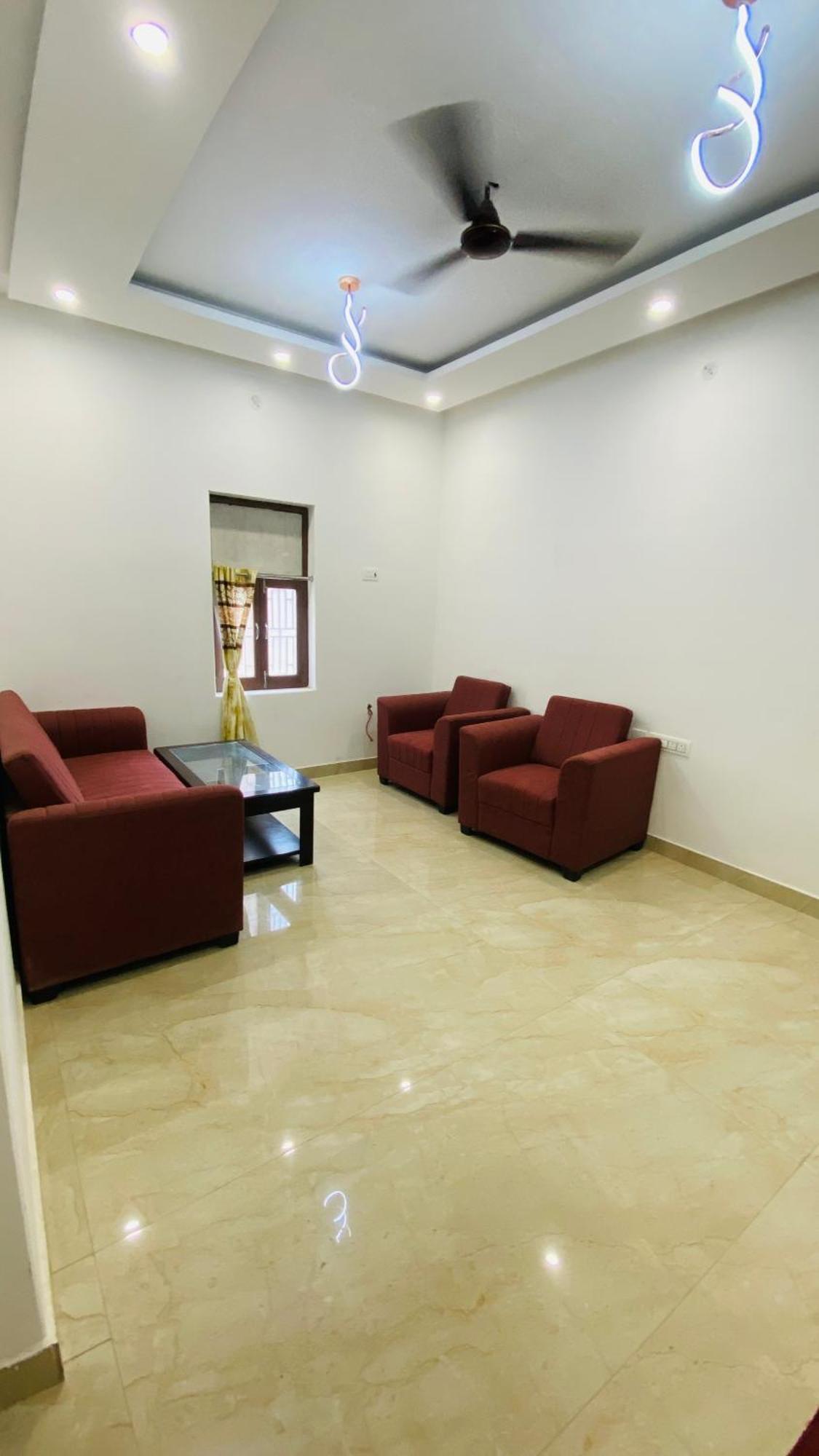 Apartment Kashi 2bhk *
