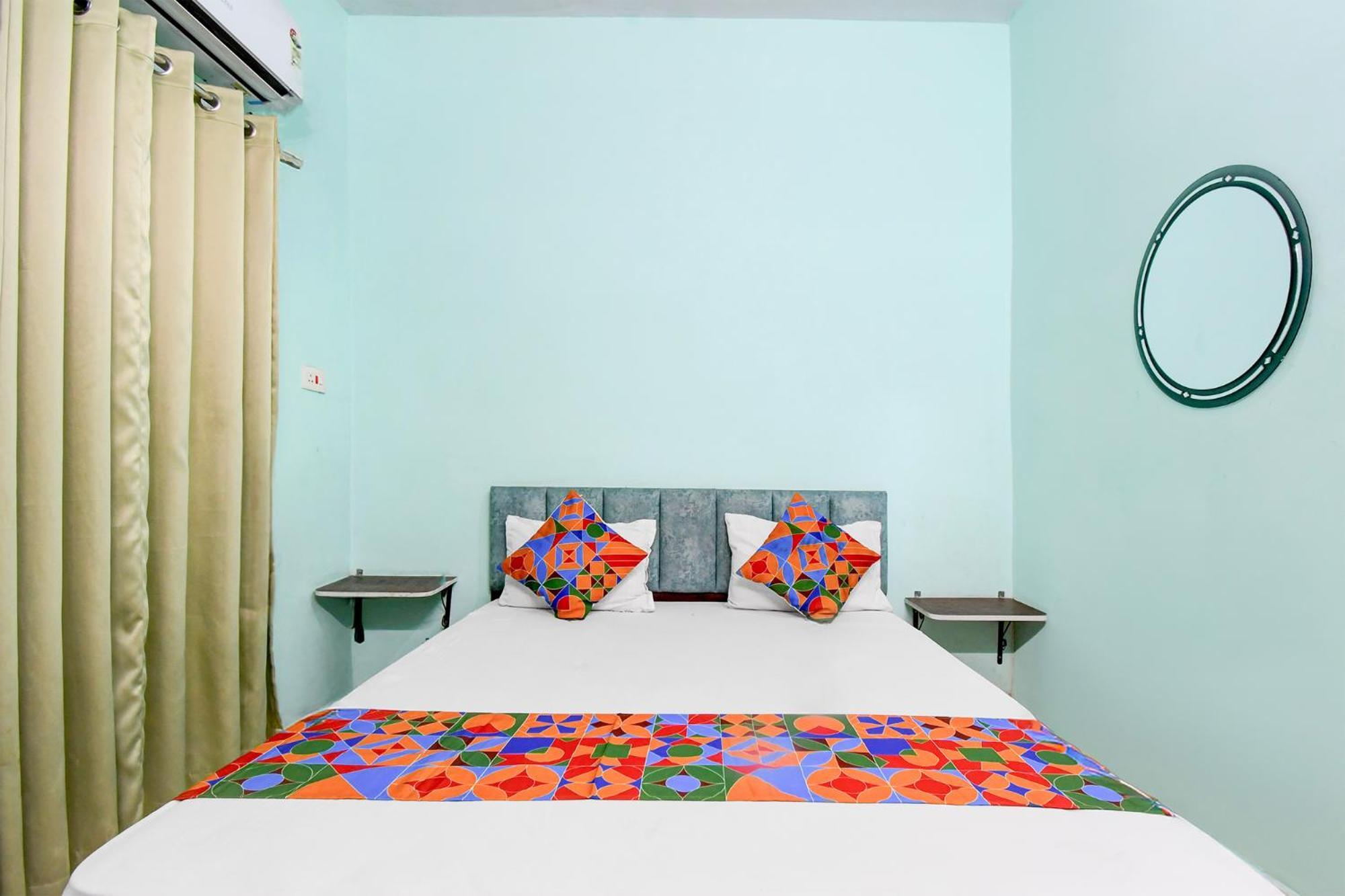 Hotel Fabhotel Rb Palace Varanasi