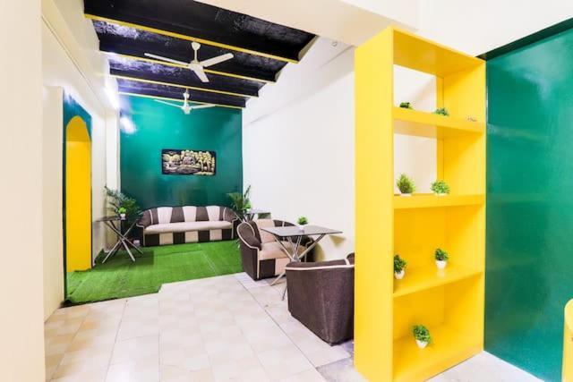 Kashi Darshan Guest house