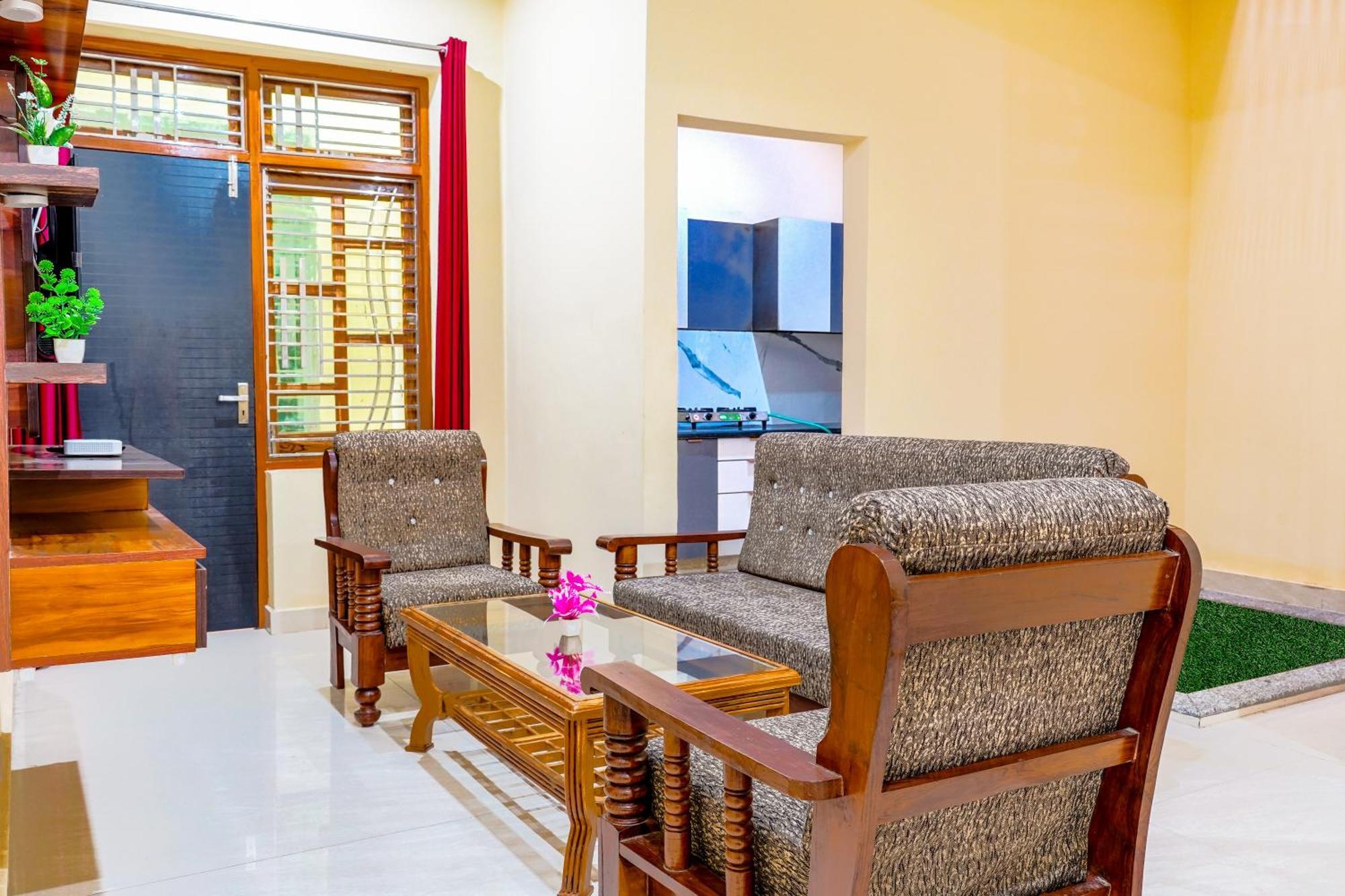 Apartment Usha Residency