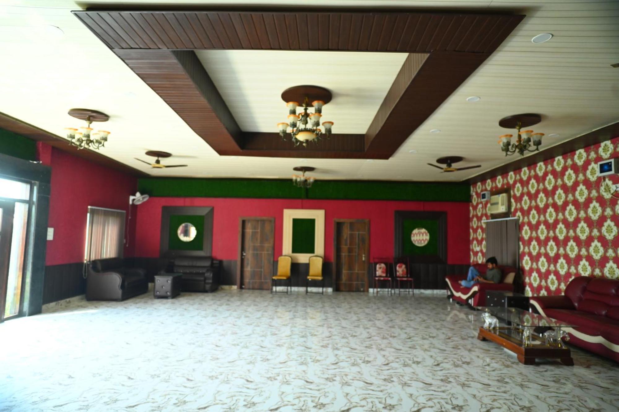 The Grand Event Hotel