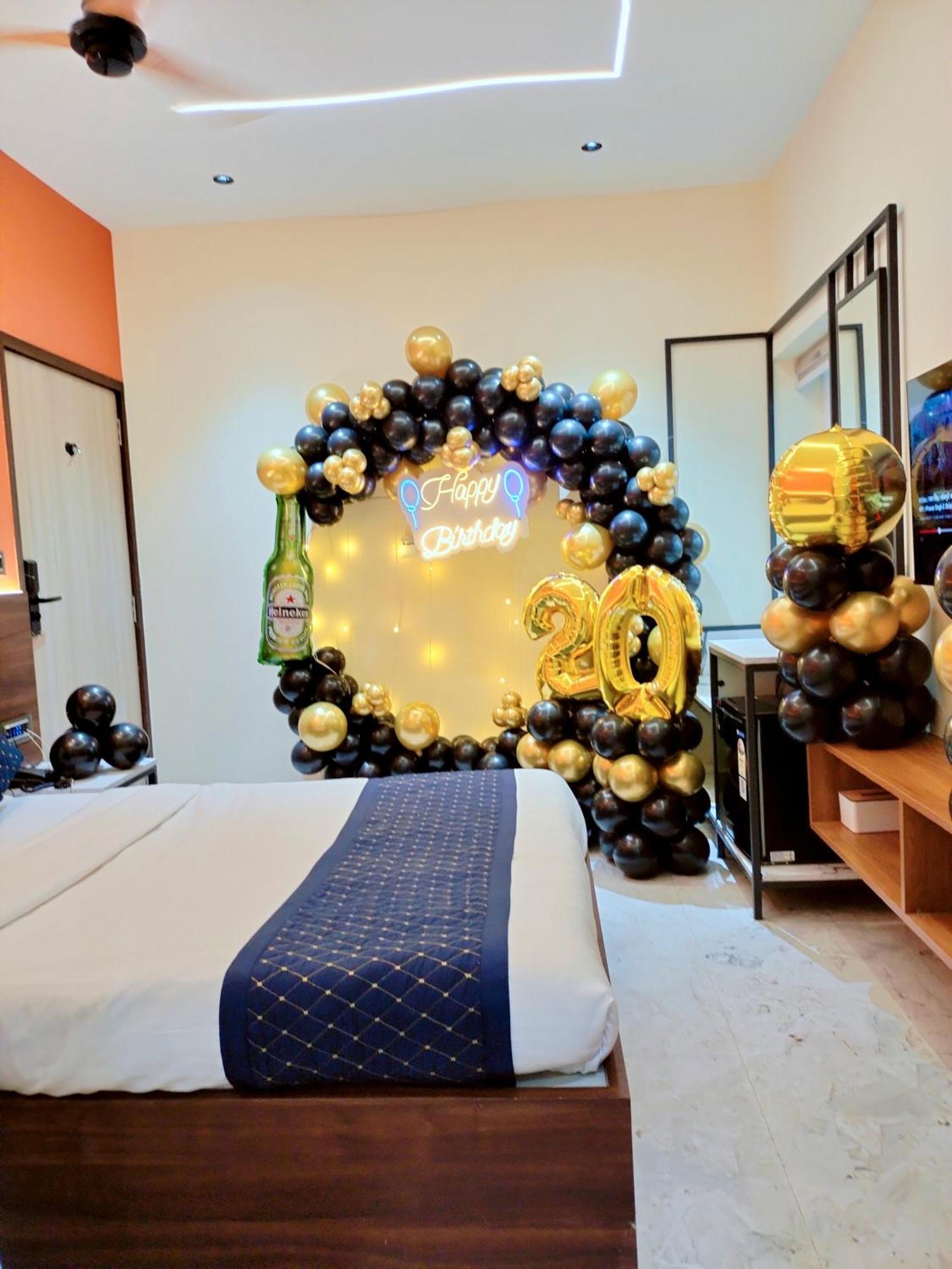 Iconic Love hotel *