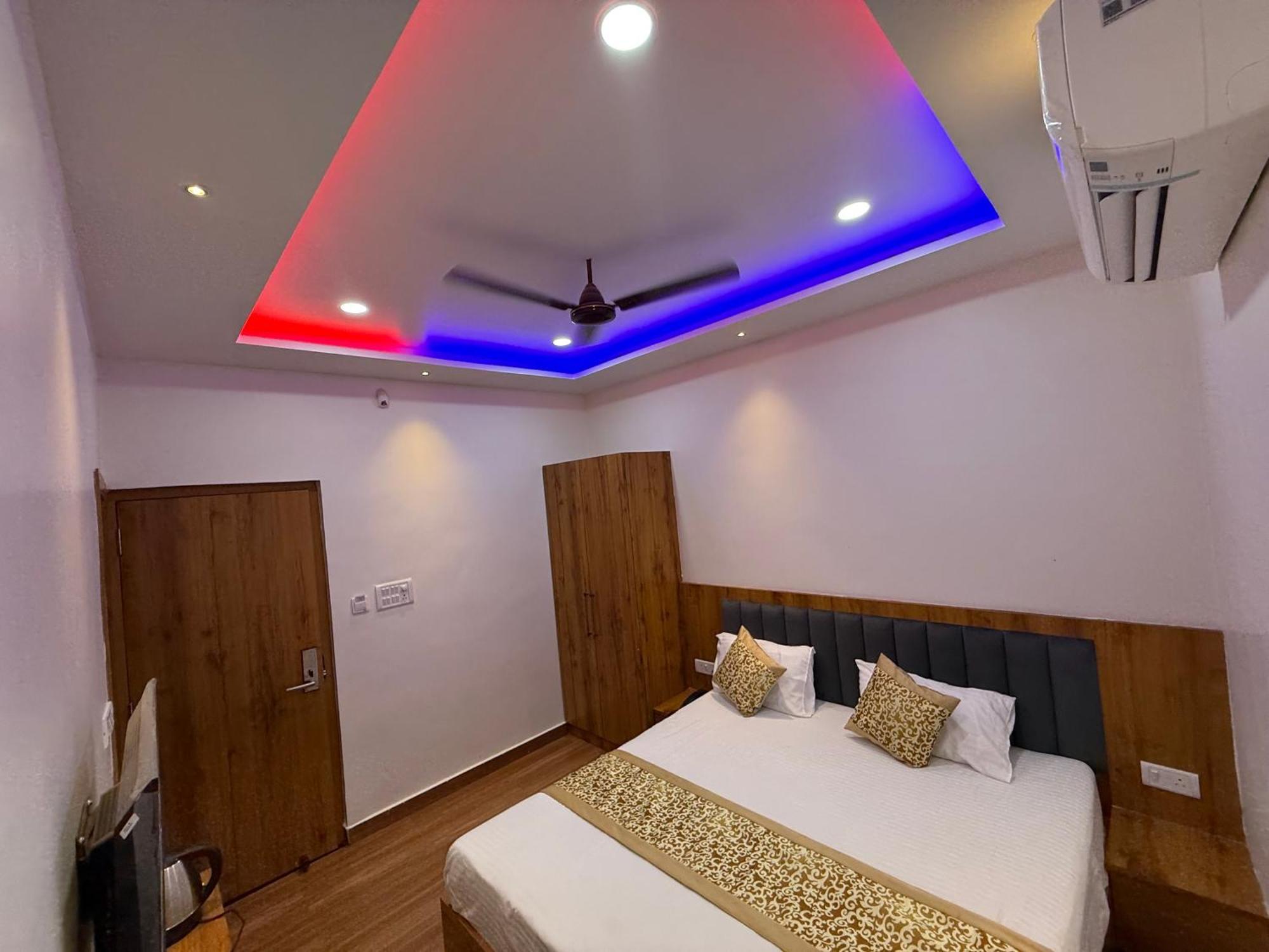 Hotel Kennedia International Hotal &