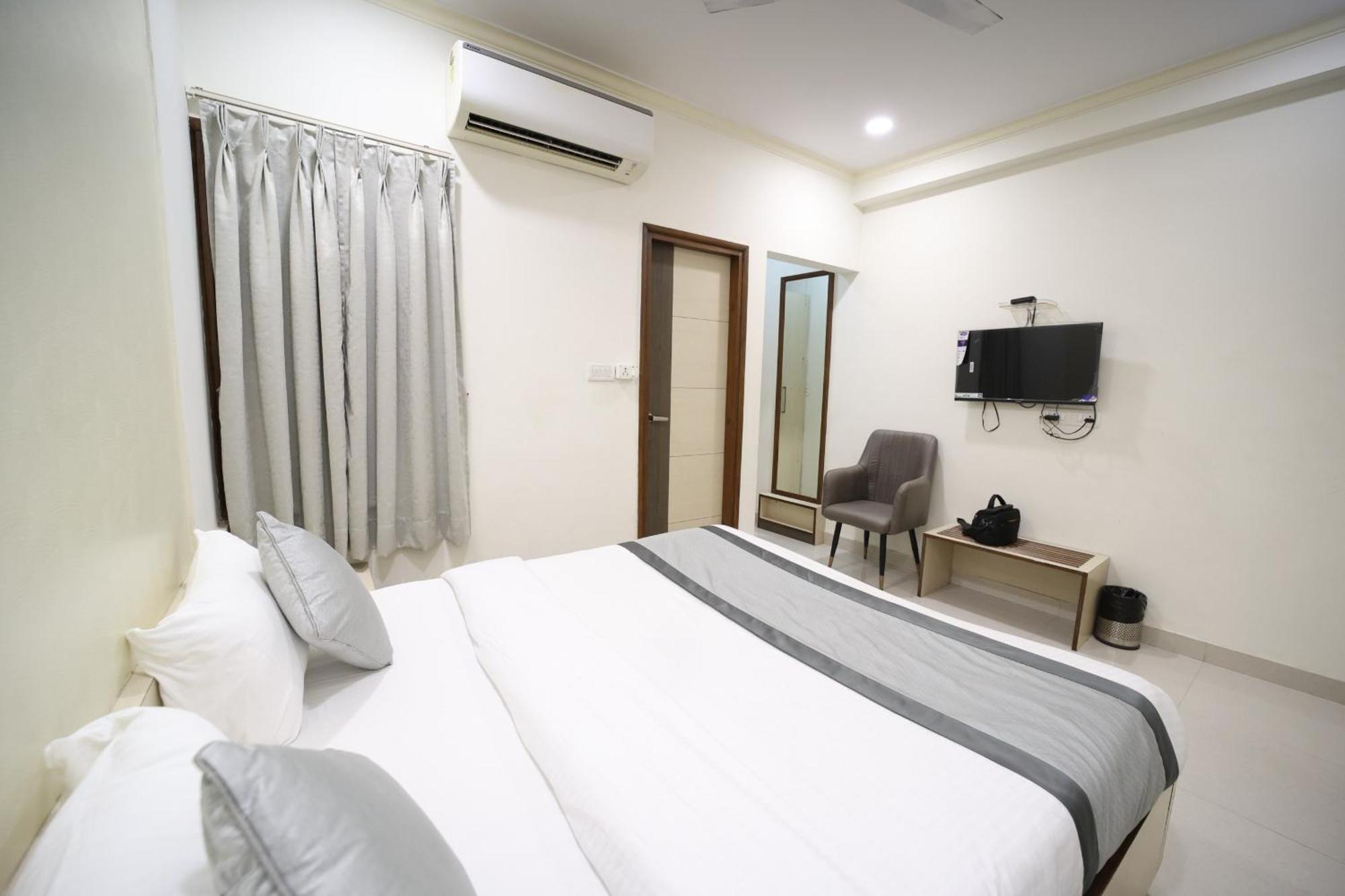 Hari Haran Prestige Guest house *