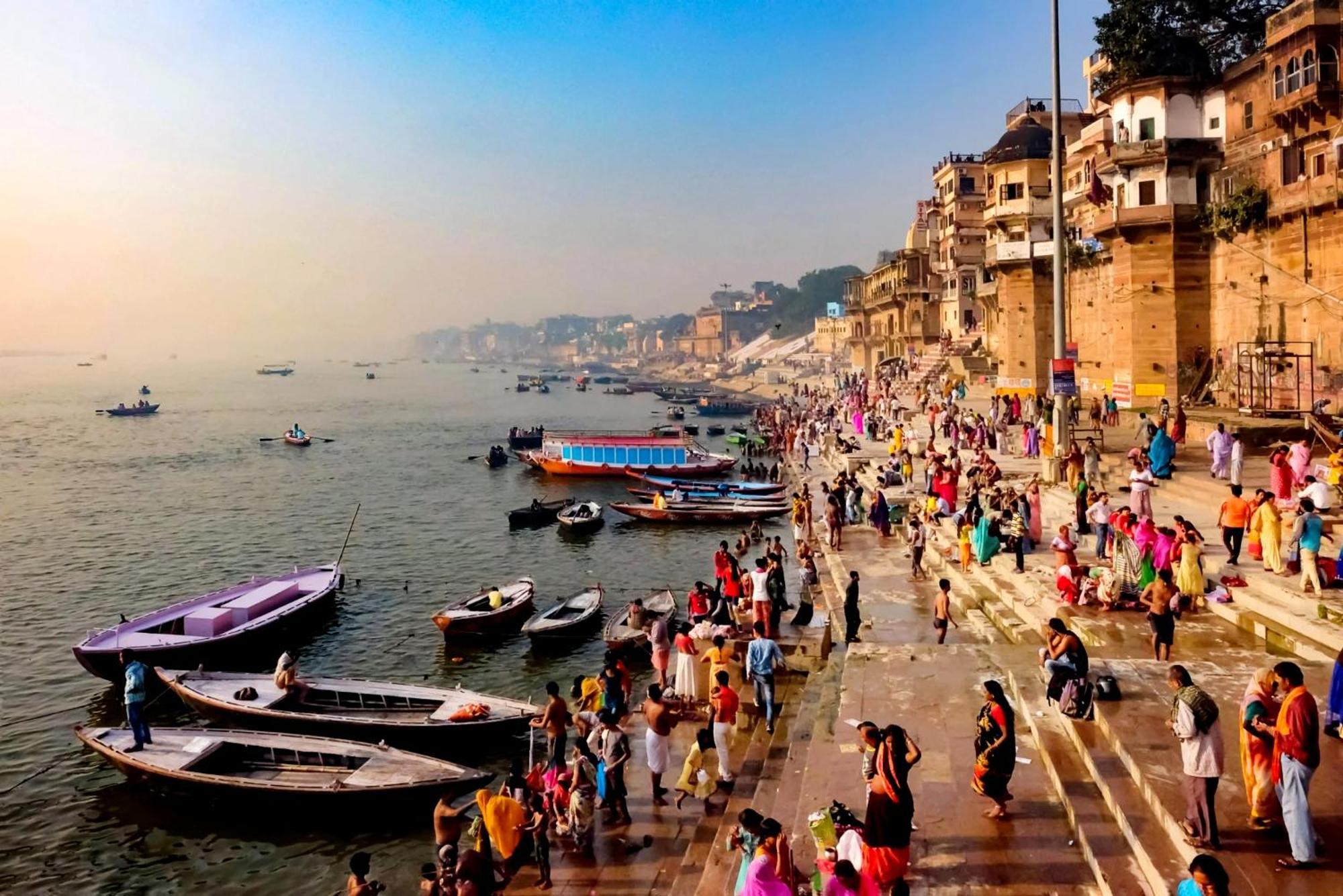 Hotel Shivaa Aashram Near Kashi Temple With Free Internet Service 2*