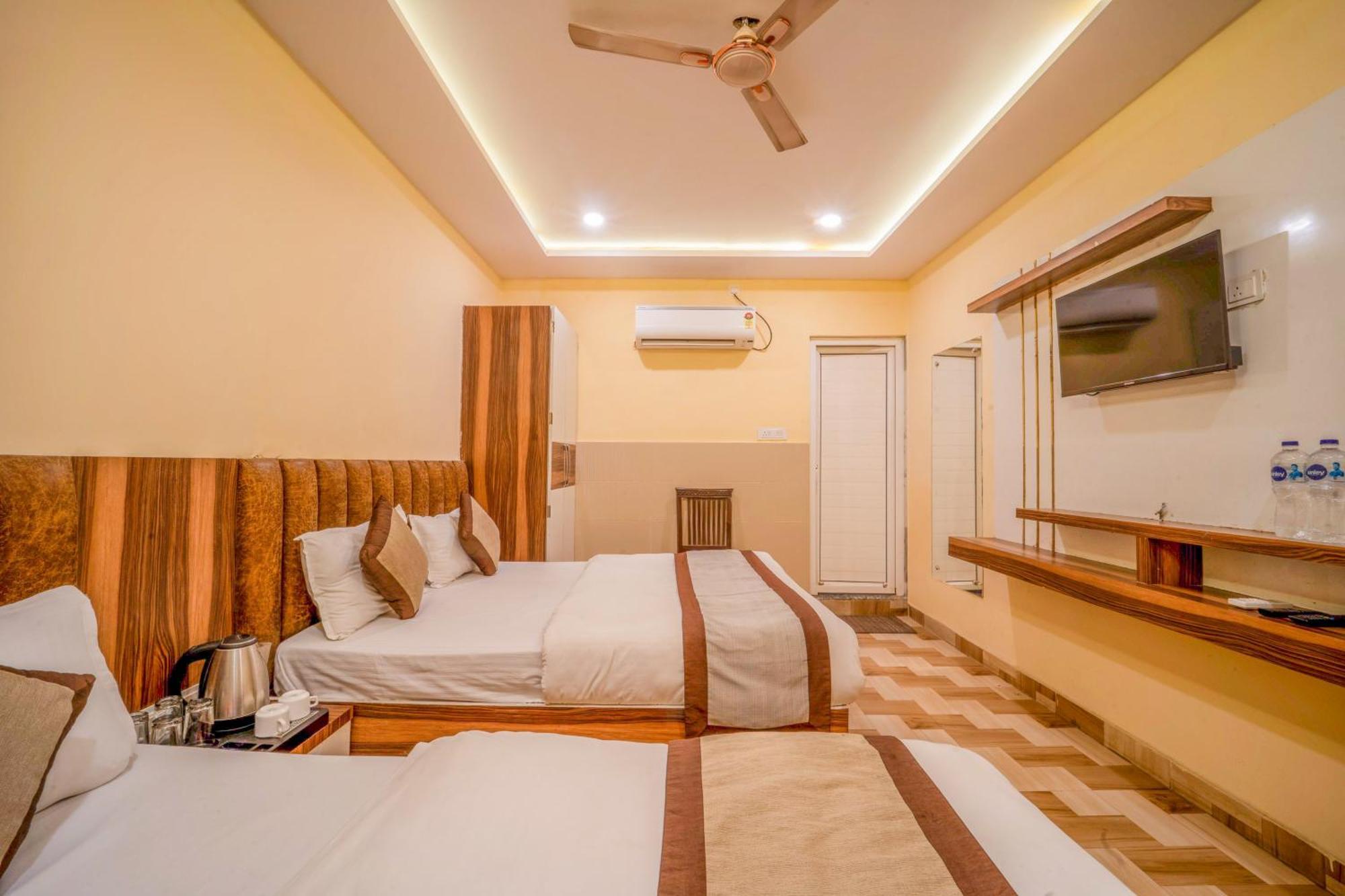 Augusto Hotel