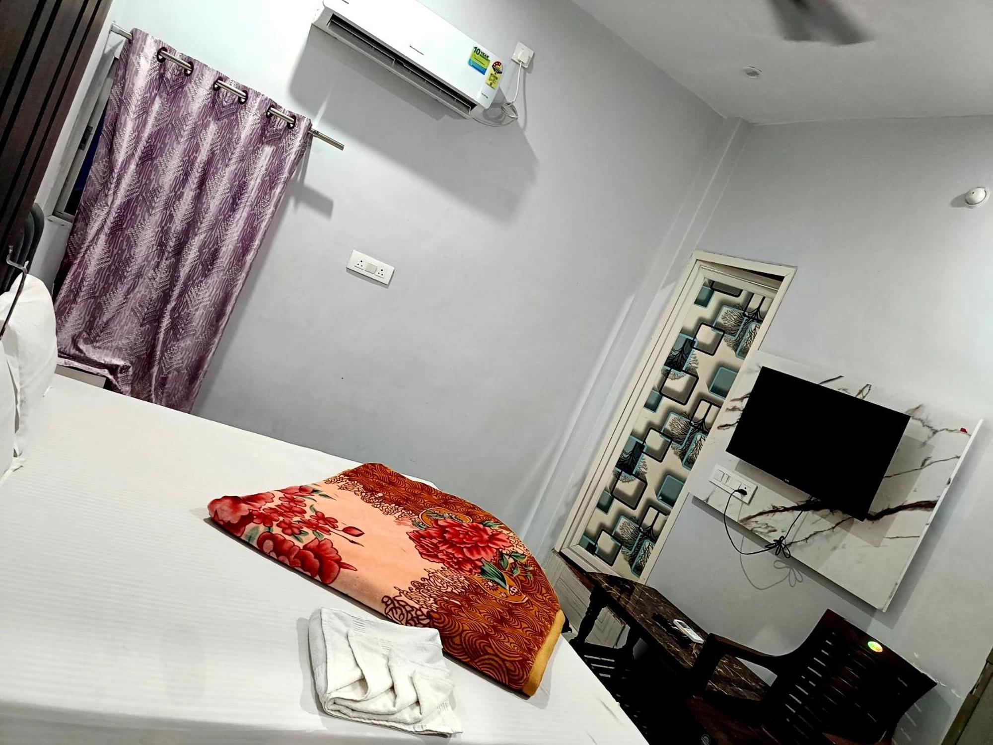 Hotel Shivaa Aashram Near Kashi Temple With Free Internet Service 2* Varanasi