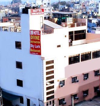 Divine Destination Hotel