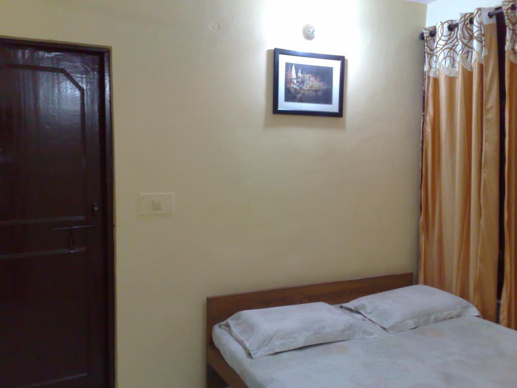 Guest house Grg Shanti Near Manikarnika Ghat