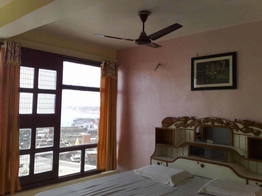 Grg Shanti Near Manikarnika Ghat Varanasi
