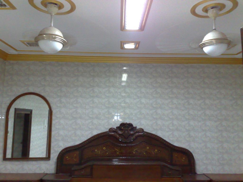 Grg Shanti Near Manikarnika Ghat Guest house