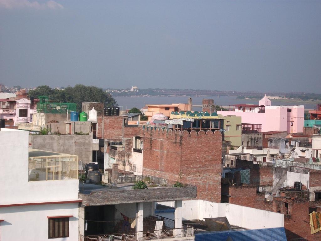 Hotel Hare Rama Hare Krishna