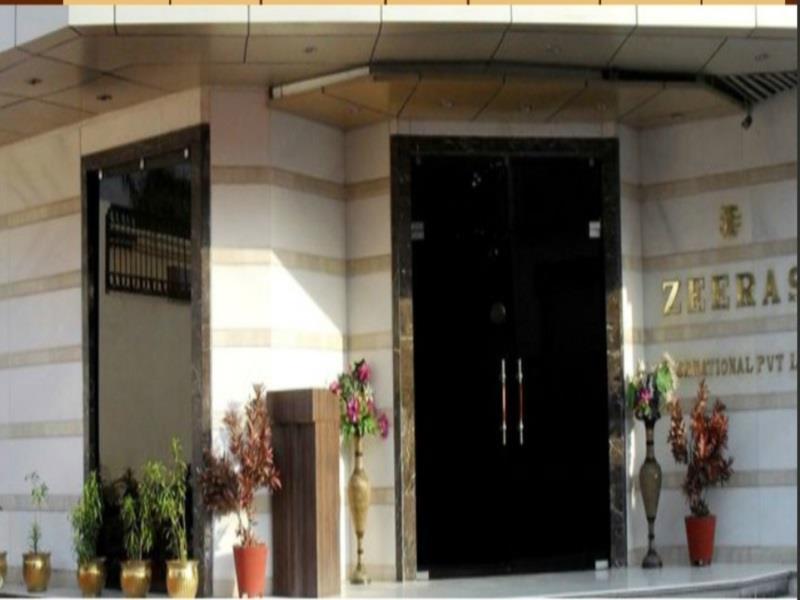 Zeeras Hotel