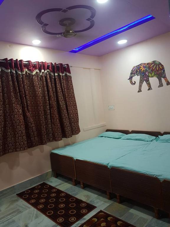 Babu 2* Varanasi