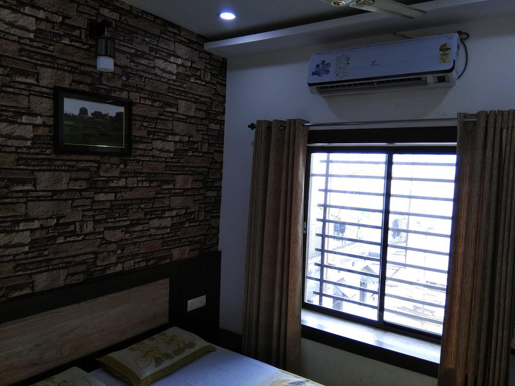 Alakhnanda Guest house *