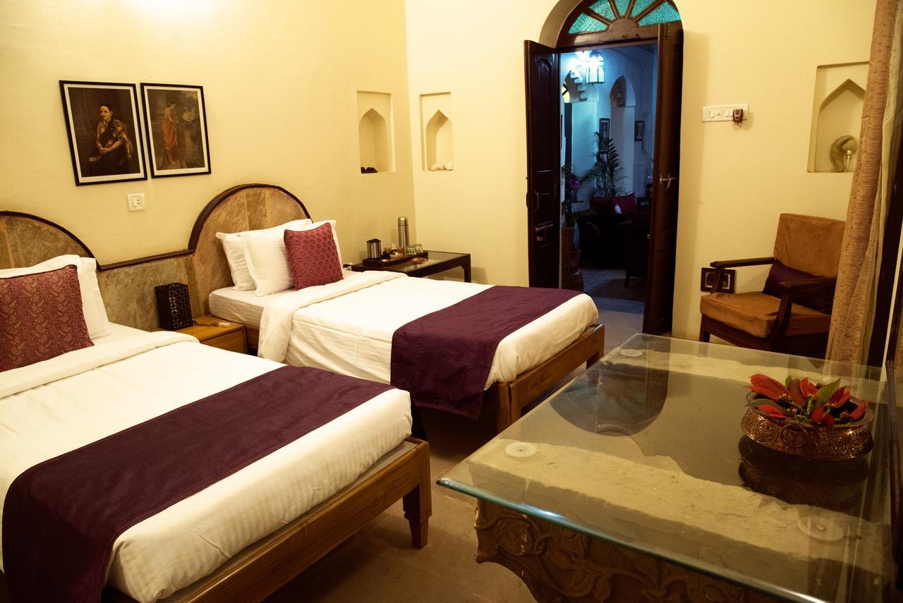 Panchkote Raj Ganges Bed & Breakfast *