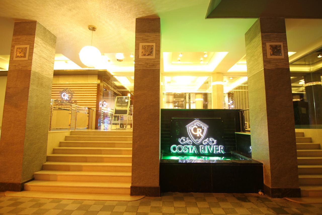 Hotel Costa River