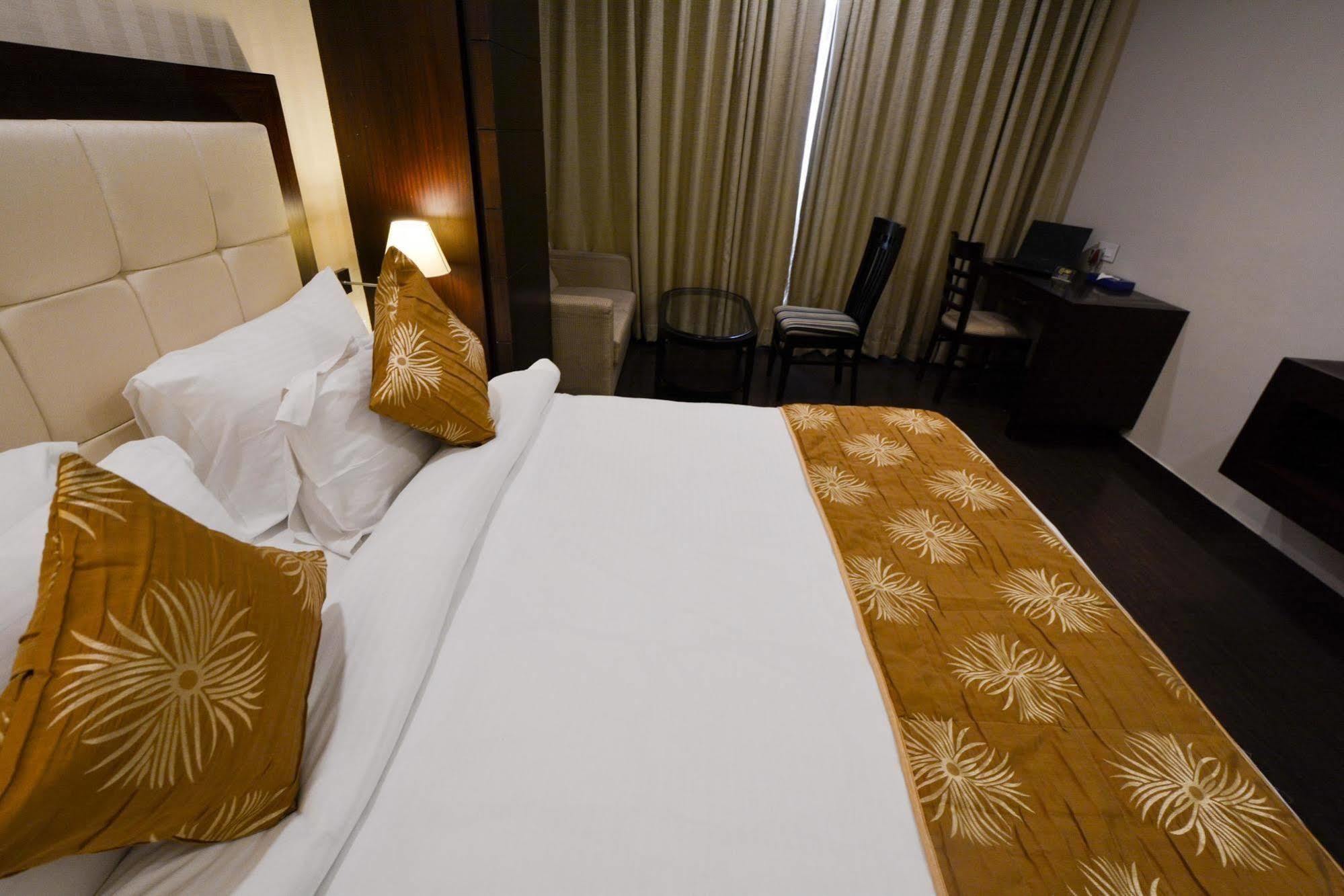 Hotel The Westinn Varanasi
