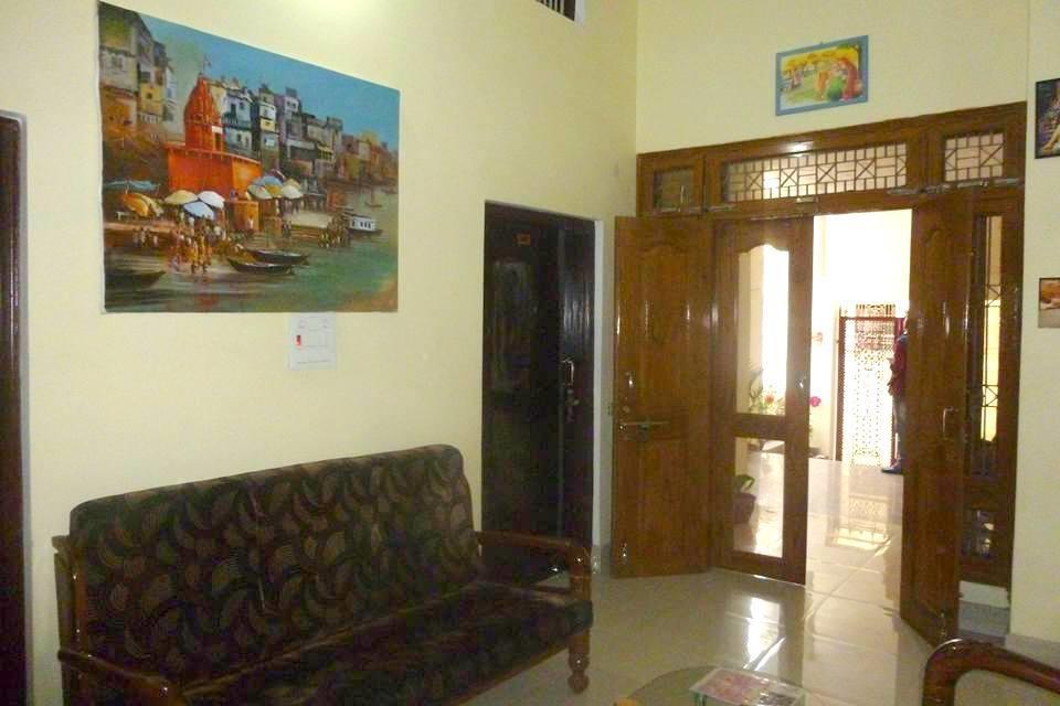 Gangotri Paying Guest House Hotel
