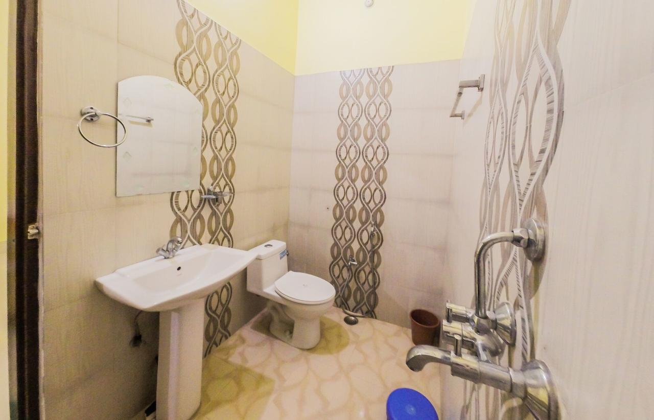 Gangotri Paying Guest House Hotel *