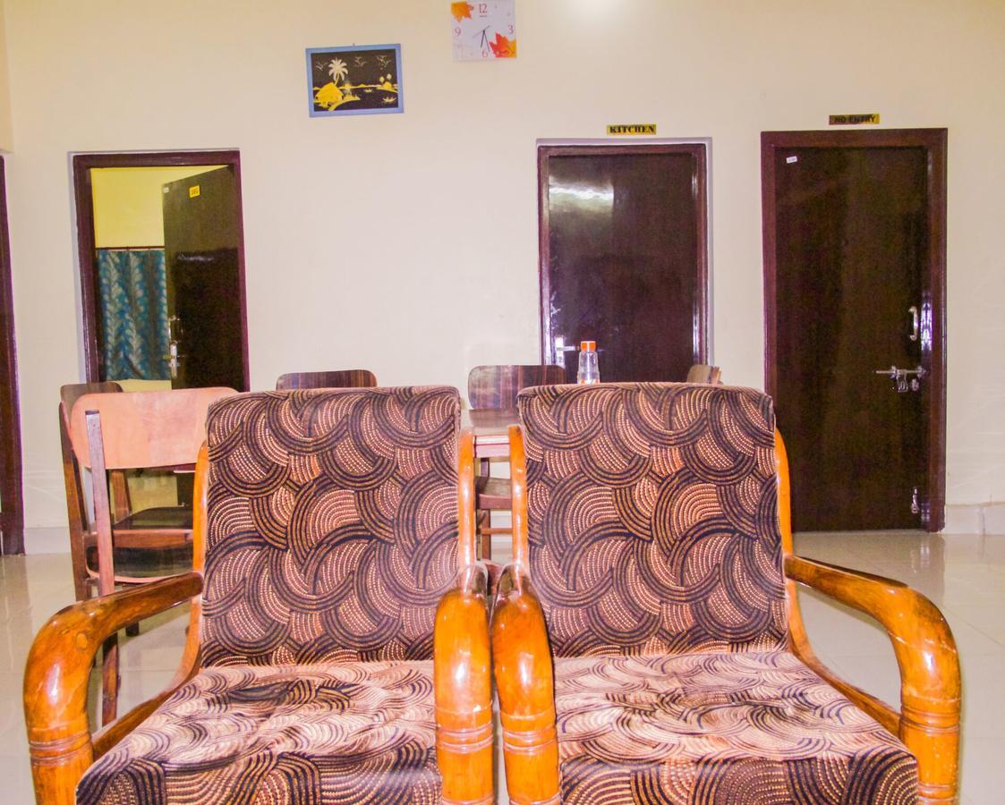 Hotel Gangotri Paying Guest House