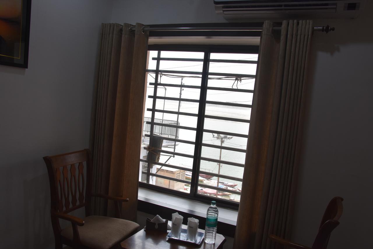 Alakhnanda * Varanasi