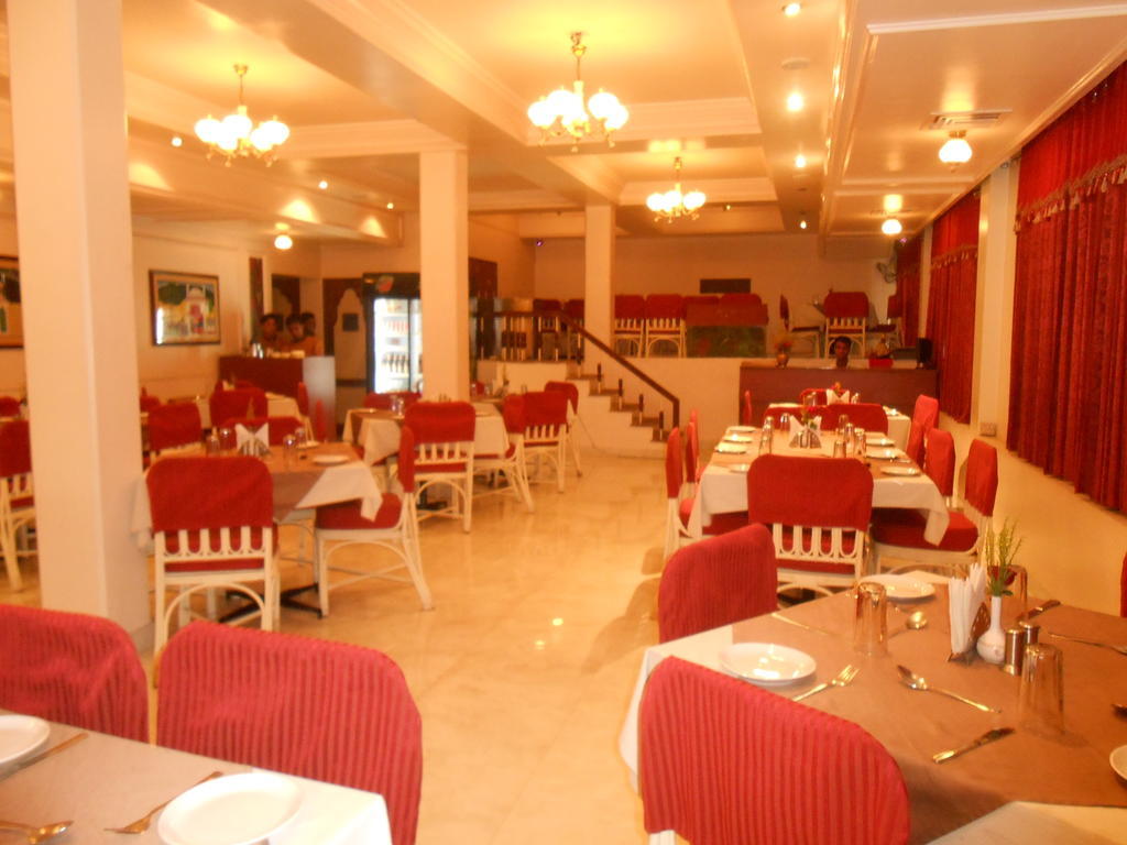 Pradeep 3* Varanasi
